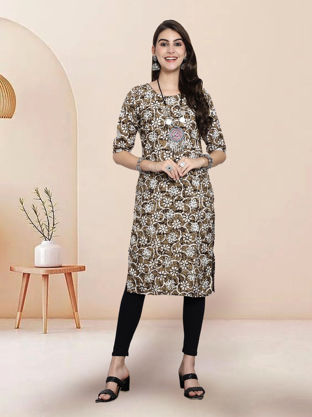 

7Threads Selection Of 3 Floral Printed Round Neck Straight Kurtas, Brown