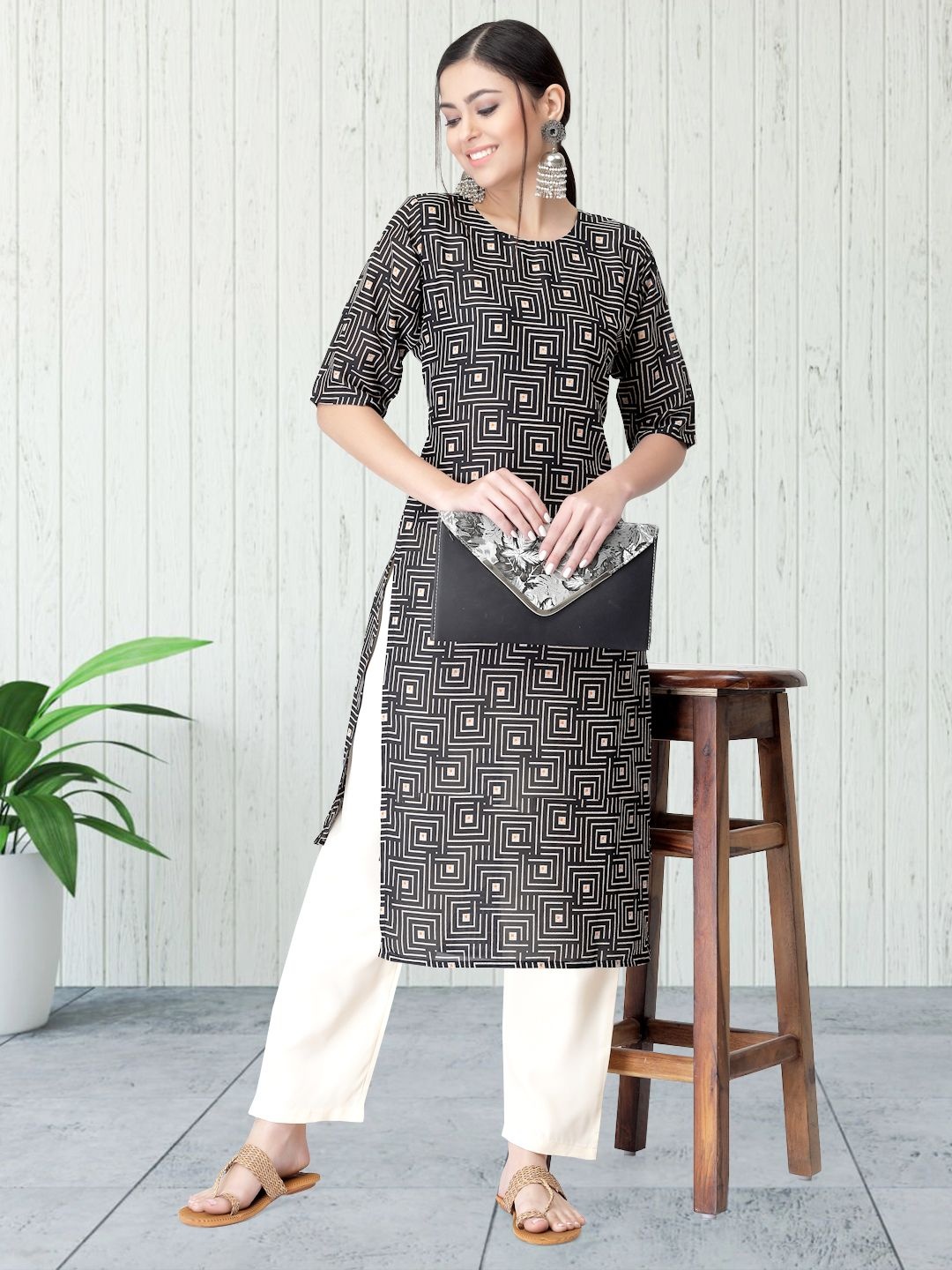 

7Threads Geometric Printed Round Neck Straight Kurta With Trouser, Black