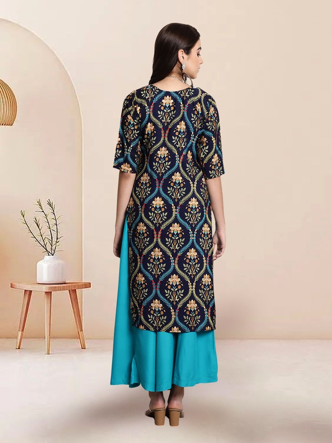 

7Threads Selection of 5 Floral Printed Round Neck Straight Kurtas, Black