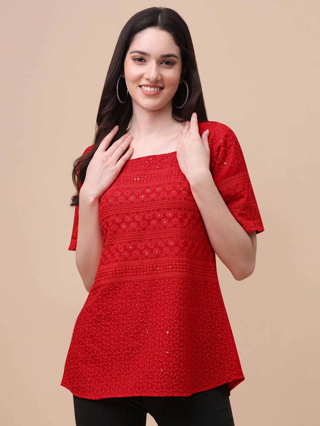 

RIEKA Embroidered Ethnic Top, Red