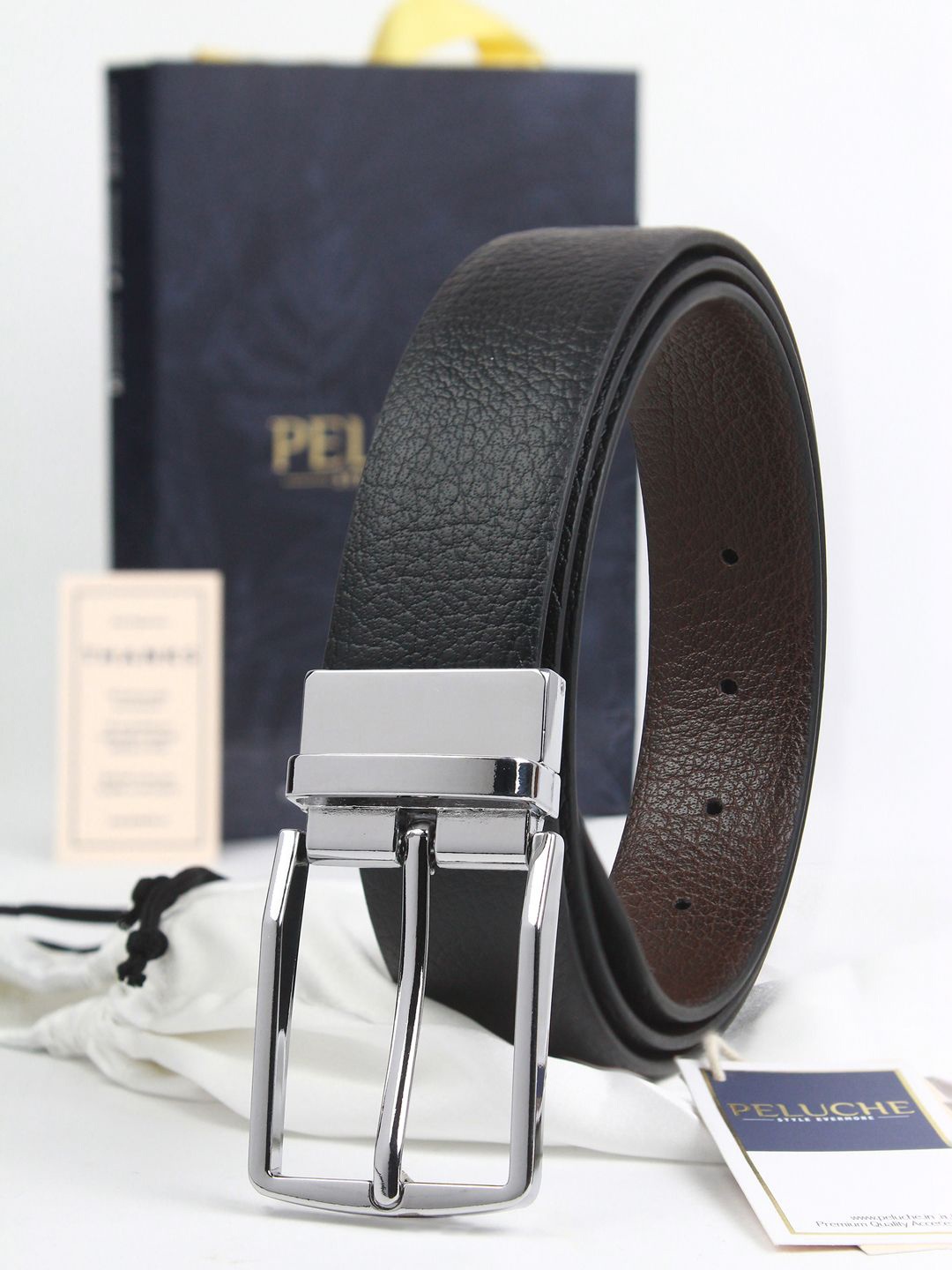 

PELUCHE Men Textured Leather Reversible Formal Belt, Black