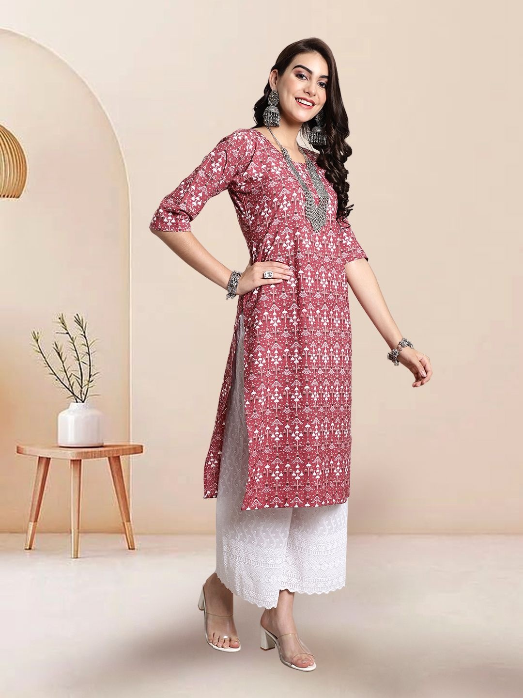 

7Threads Selection Of 2 Ethnic Motifs Printed Round Neck Straight Kurtas, Peach