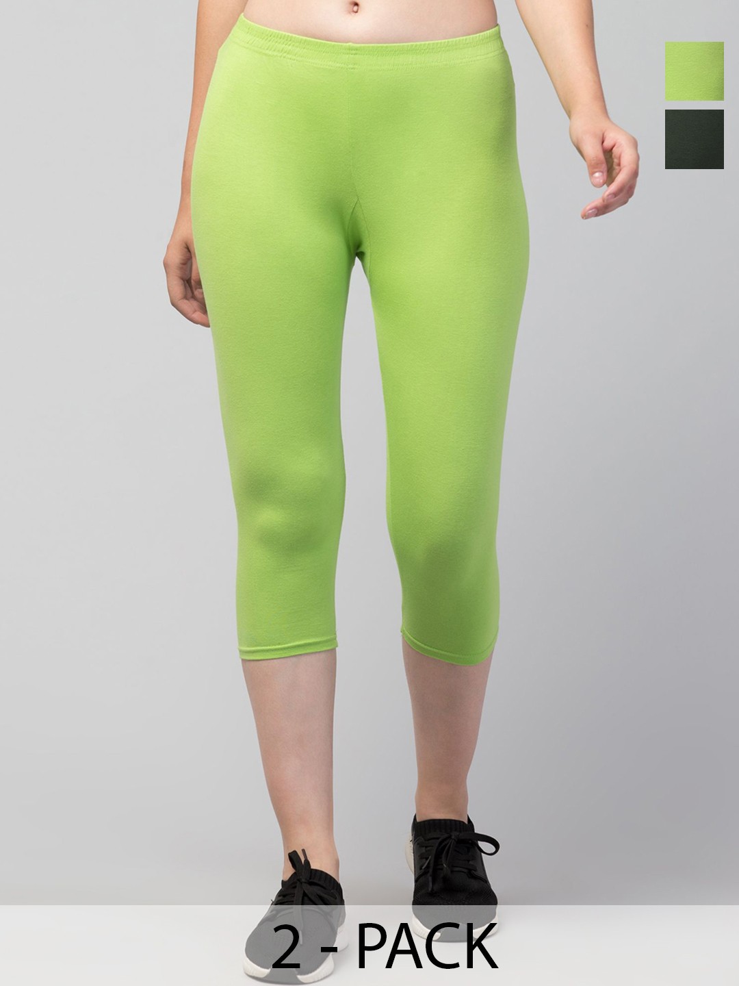 

ULLAS Women Skinny Fit Capris, Green