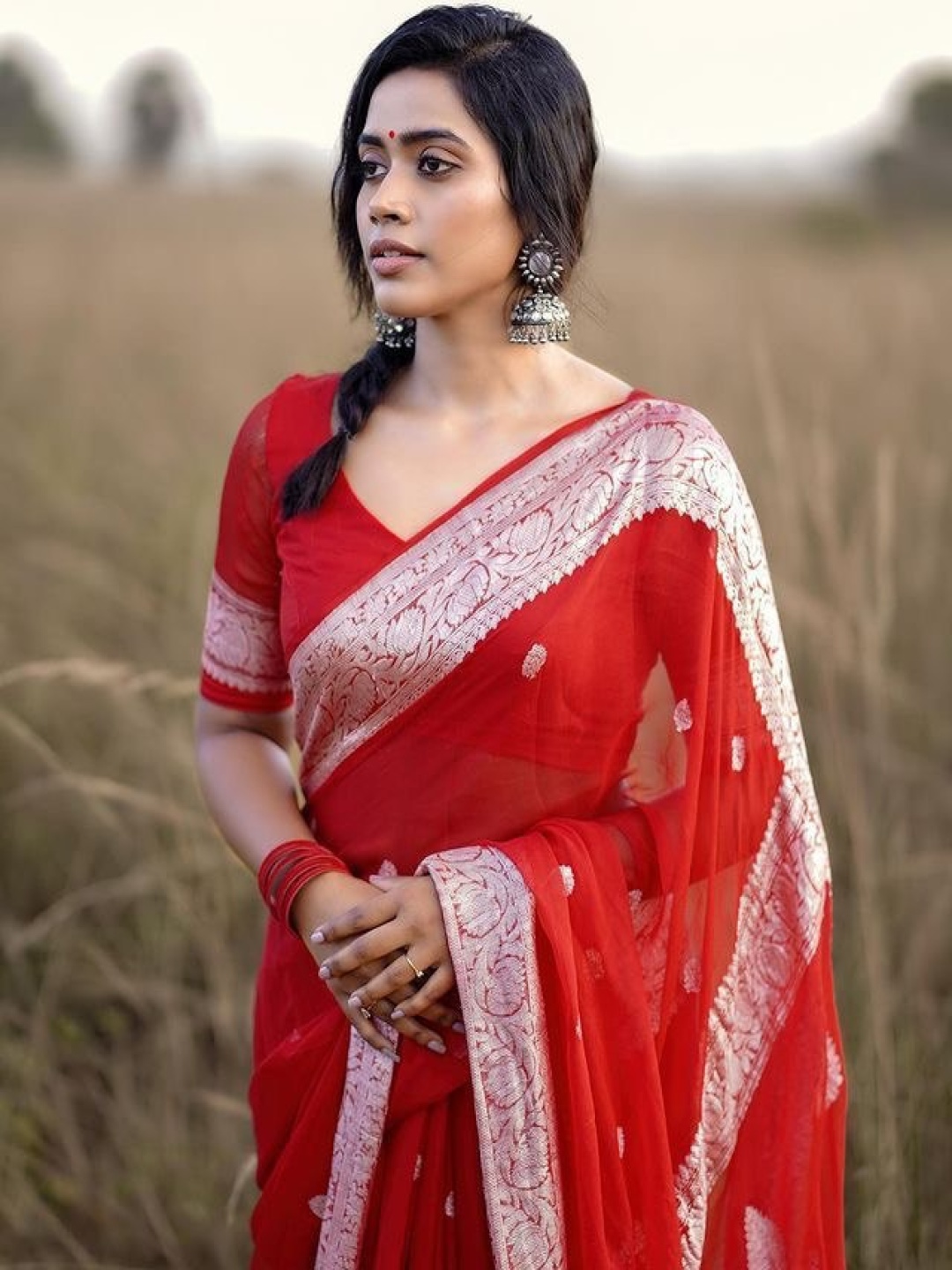 

bansari textiles Floral Zari Kanjeevaram Saree, Red