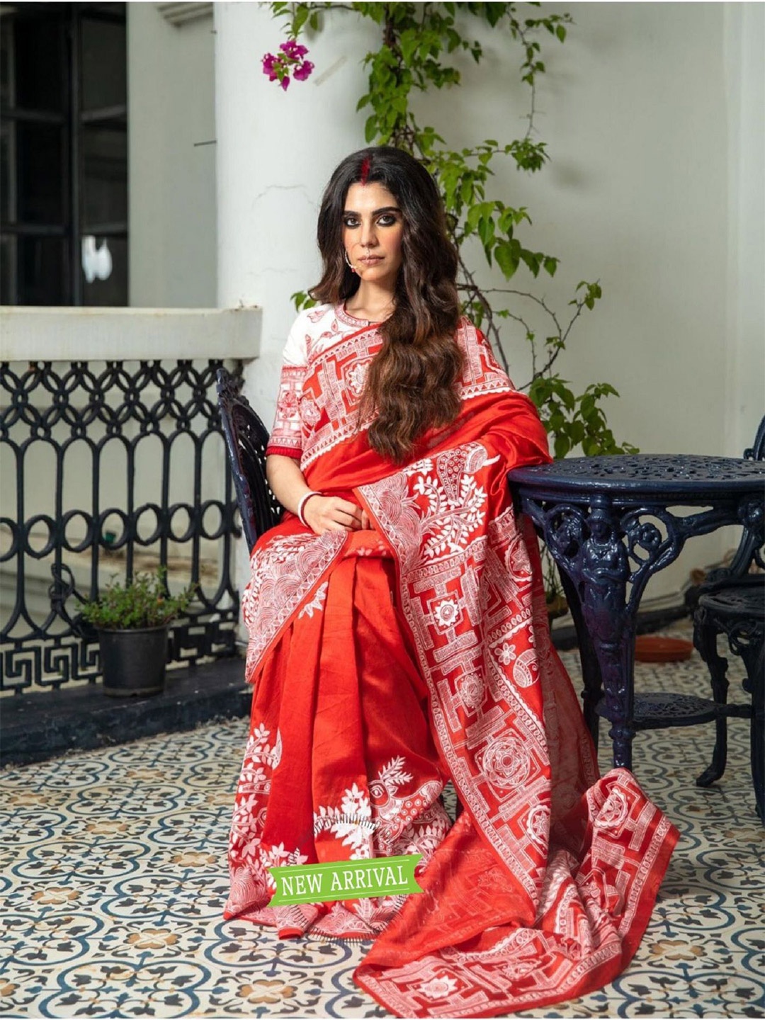 

A TO Z CART Ethnic Motifs Pure Silk Banarasi Saree, Red