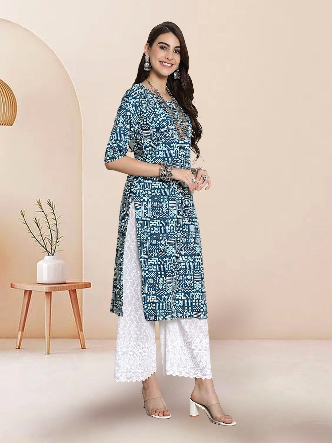 

7Threads Selection Of 2 Geometric Printed Round Neck Straight Kurtas, Blue