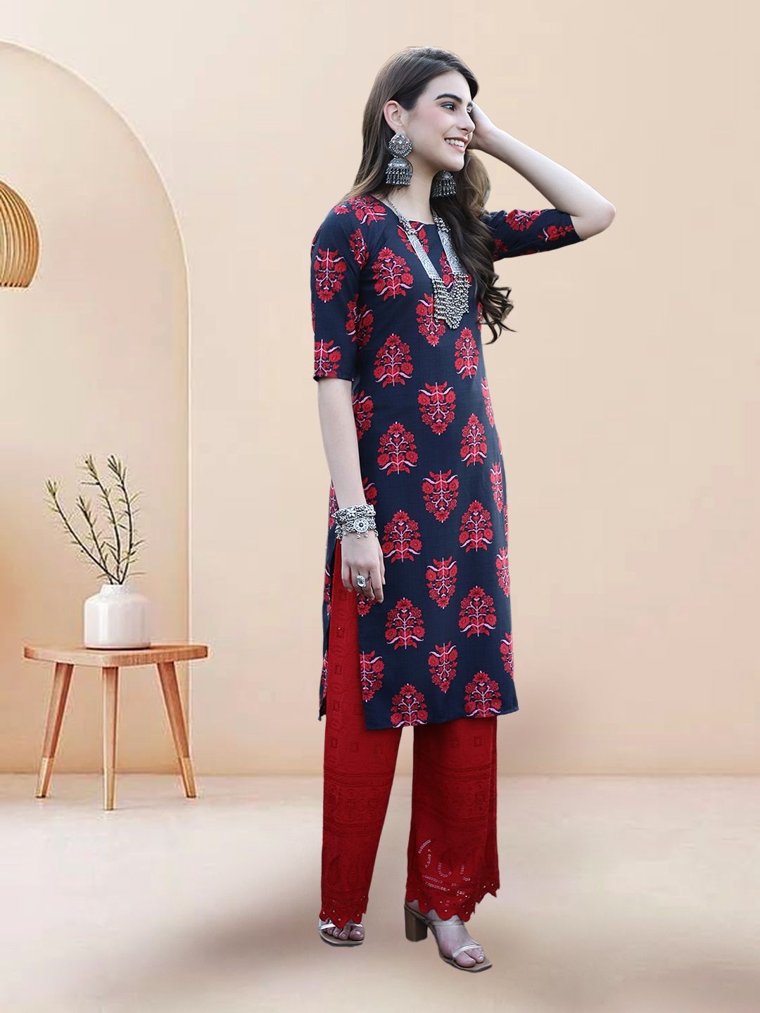 

7Threads Selection Of 3 Floral Printed Round Neck Straight Kurtas, Navy blue