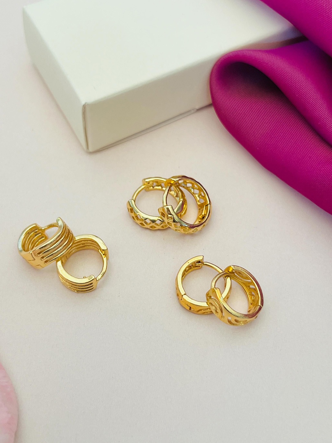 

ABDESIGNS Set Of 3 Gold-Plated Huggies Classic Hoop Earrings