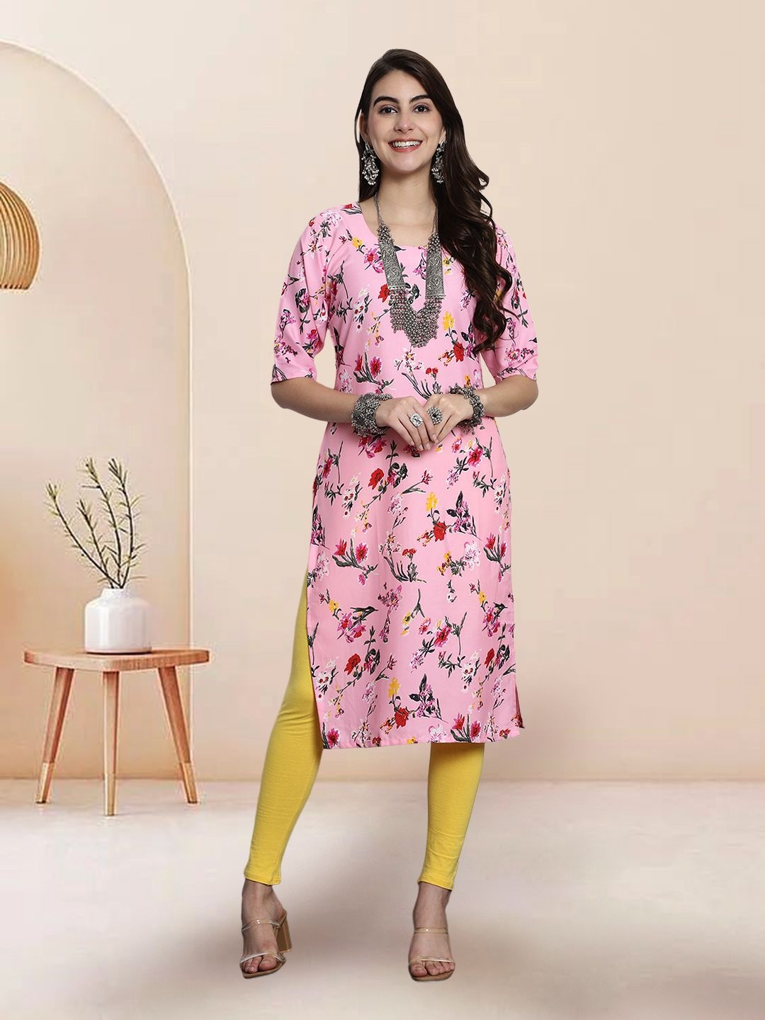 

7Threads Selection Of 4 Floral Printed Round Neck Straight Kurtas, Pink