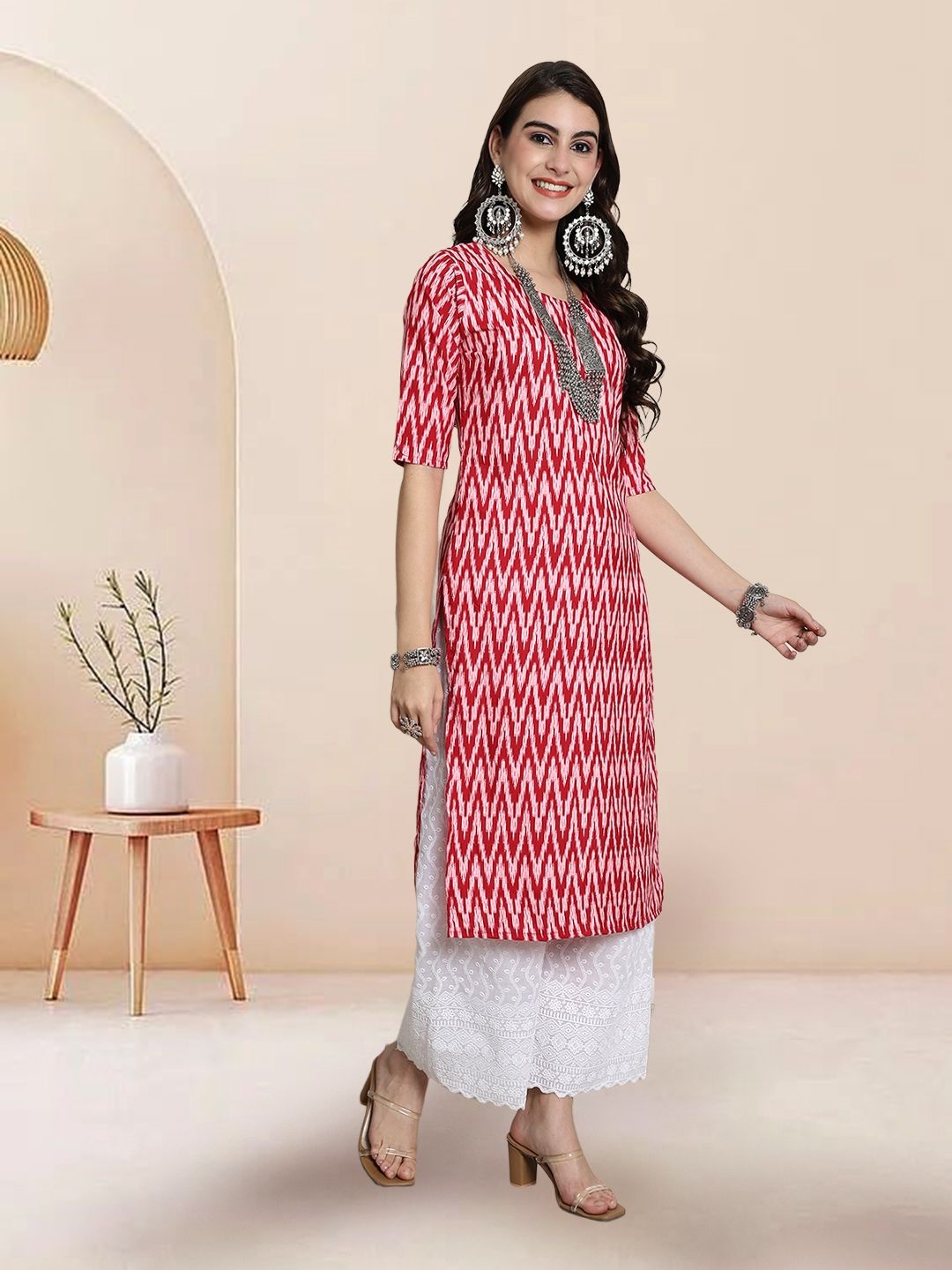 

7Threads Selection Of 2 Chevron Printed Round Neck Straight Kurtas, Red