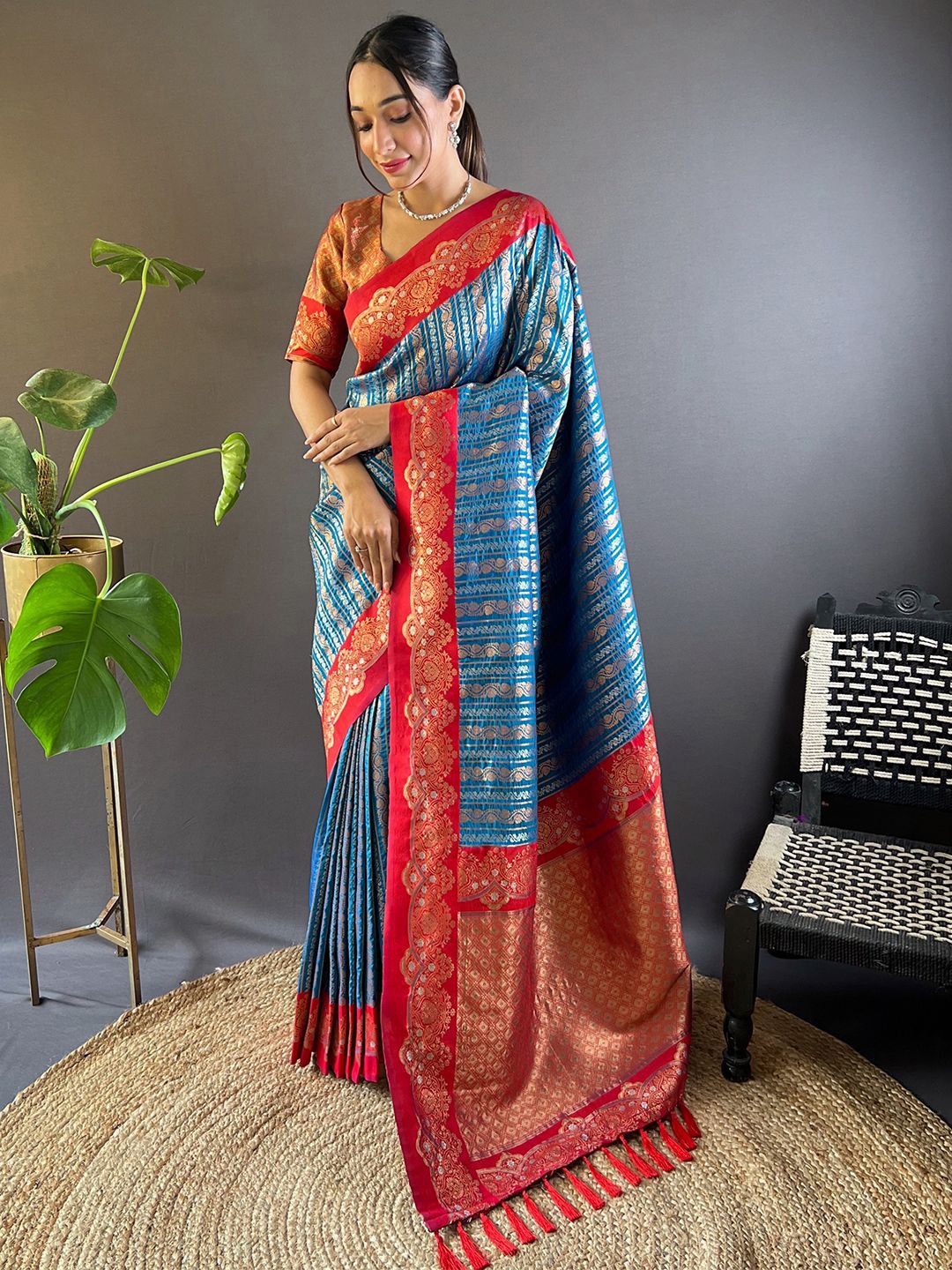 

Panzora Woven Design Zari Silk Blend Designer Banarasi Saree, Blue