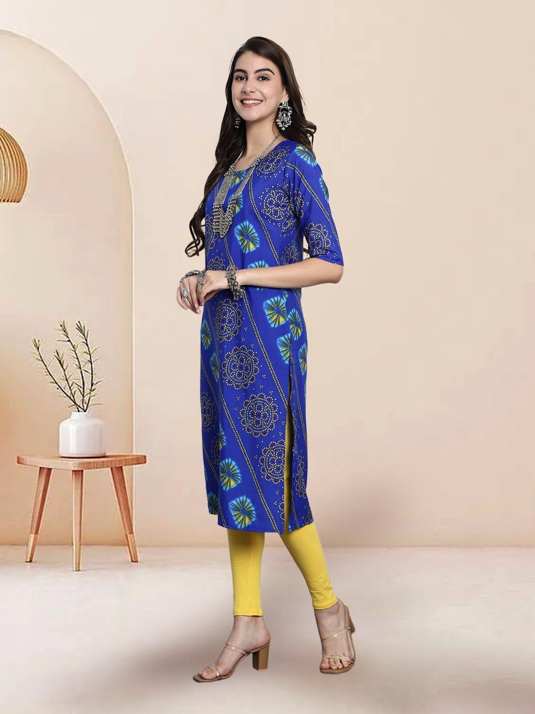 

7Threads Selection Of 4 Floral Printed Round Neck Straight Kurtas, Blue