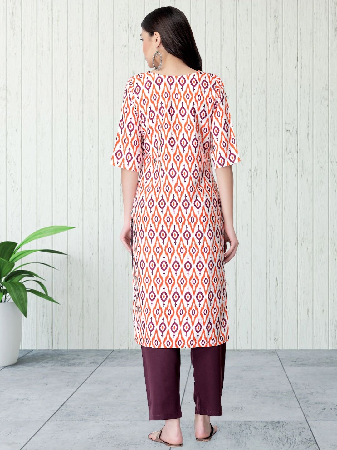 

7Threads Geometric Printed Round-Neck Straight Regular Kurta with Trousers, White