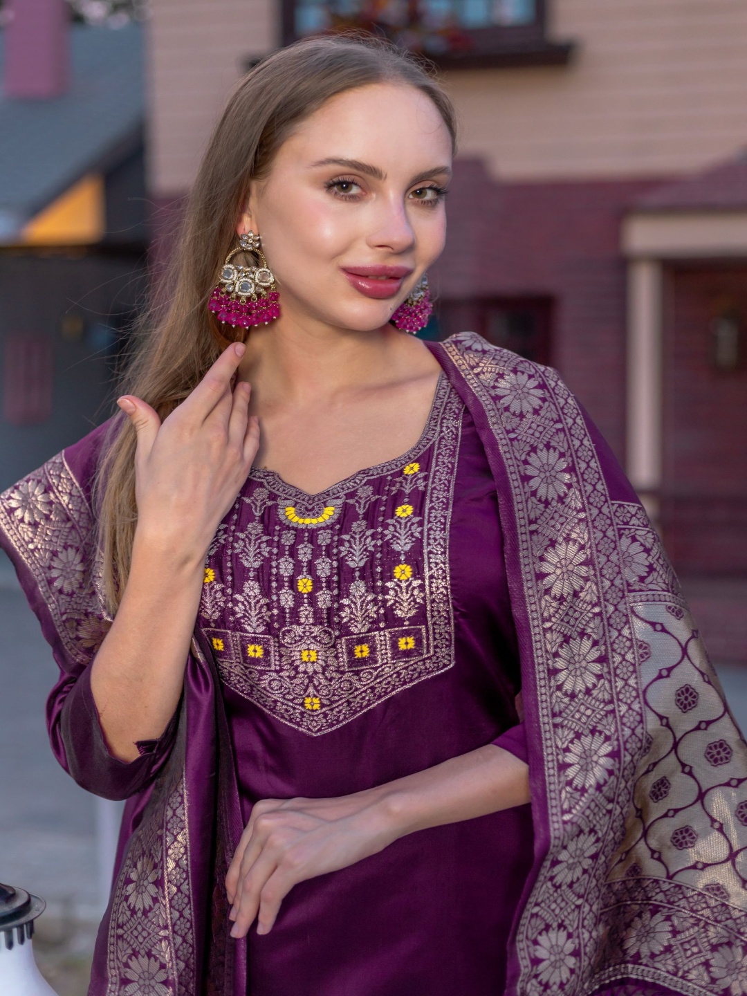 

Ekta Textiles Women Ethnic Motifs Regular Pure Cotton Kurta with Trousers & With Dupatta, Burgundy