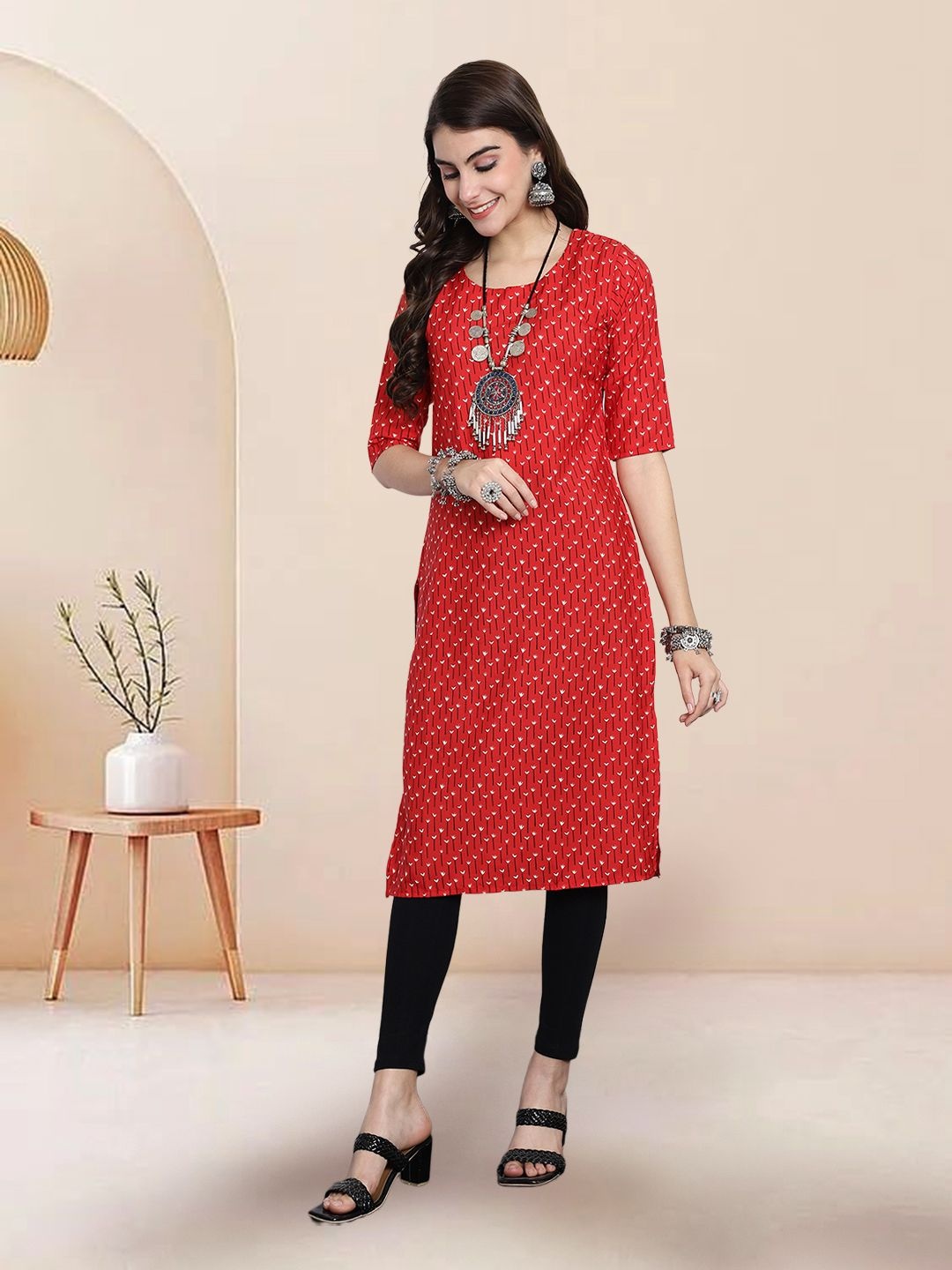 

7Threads Selection of 4 Floral Printed Round Neck Straight Kurtas, Red