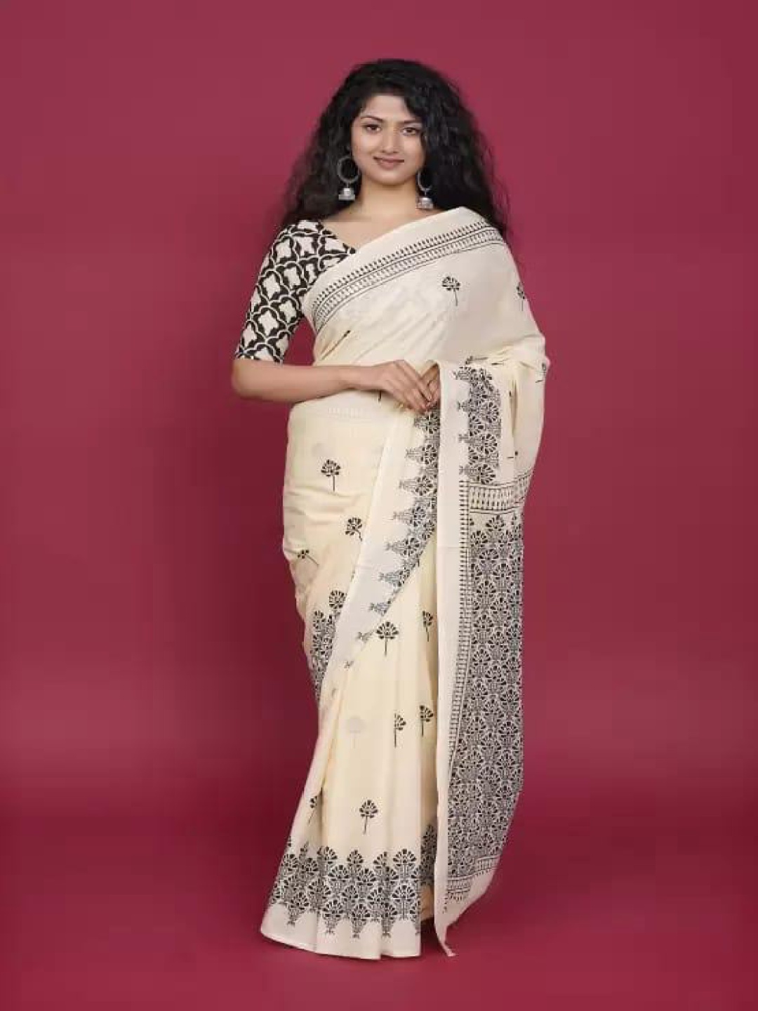 

JALTHER Ethnic Motifs Pure Cotton Block Print Saree, Cream