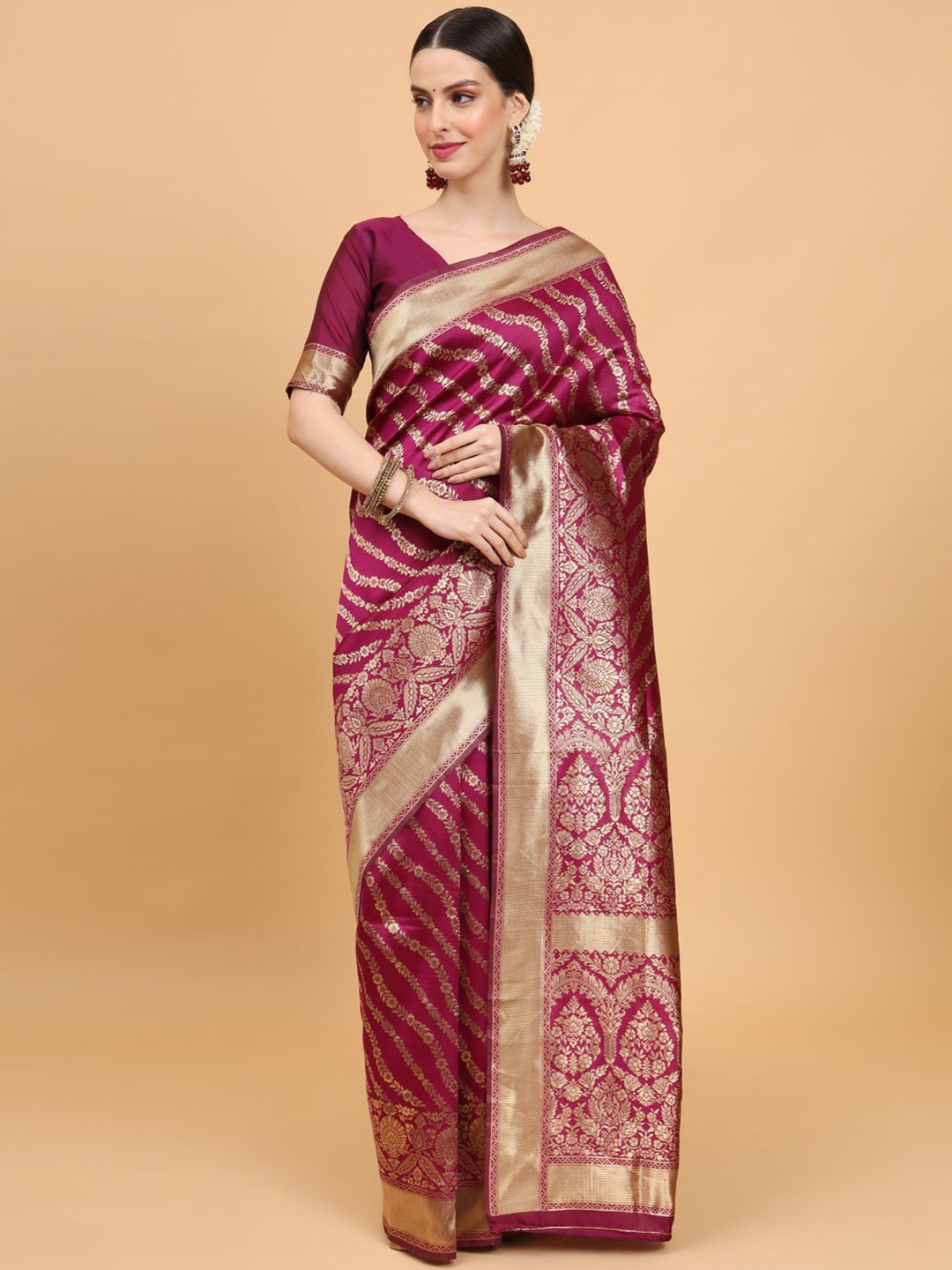 

Melok Woven Design Zari Art Silk Banarasi Saree, Purple