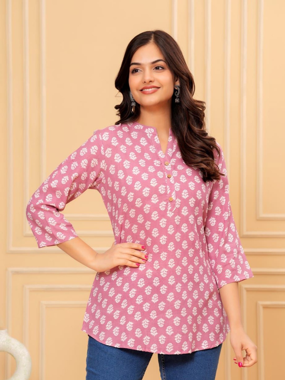 

Jandir Fashion Floral Print Mandarin Collar Chiffon Top, Pink