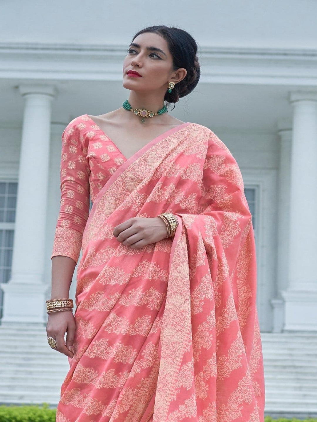 

DEVATITHI Paisley Woven Design Silk Cotton Saree, Pink