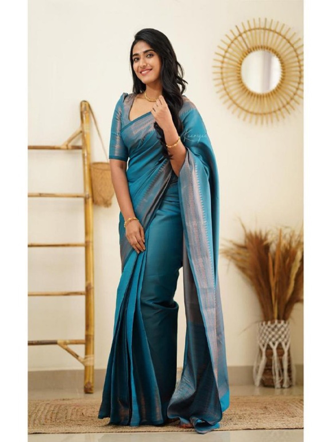 

Flosive Zari Art Silk Banarasi Saree, Teal