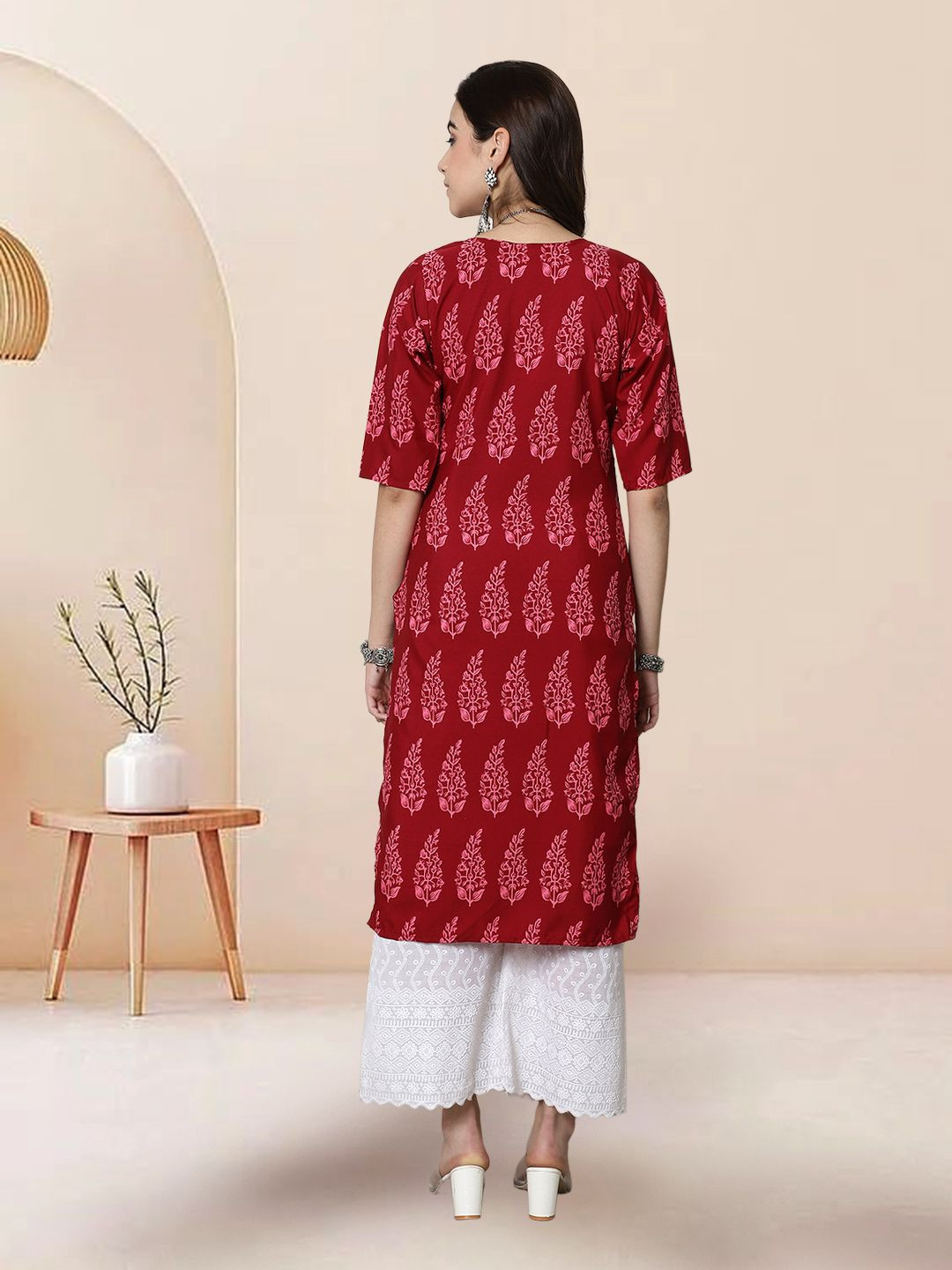

7Threads Selection Of 6 Ethnic Motifs Printed Round Neck Kurtas, Red