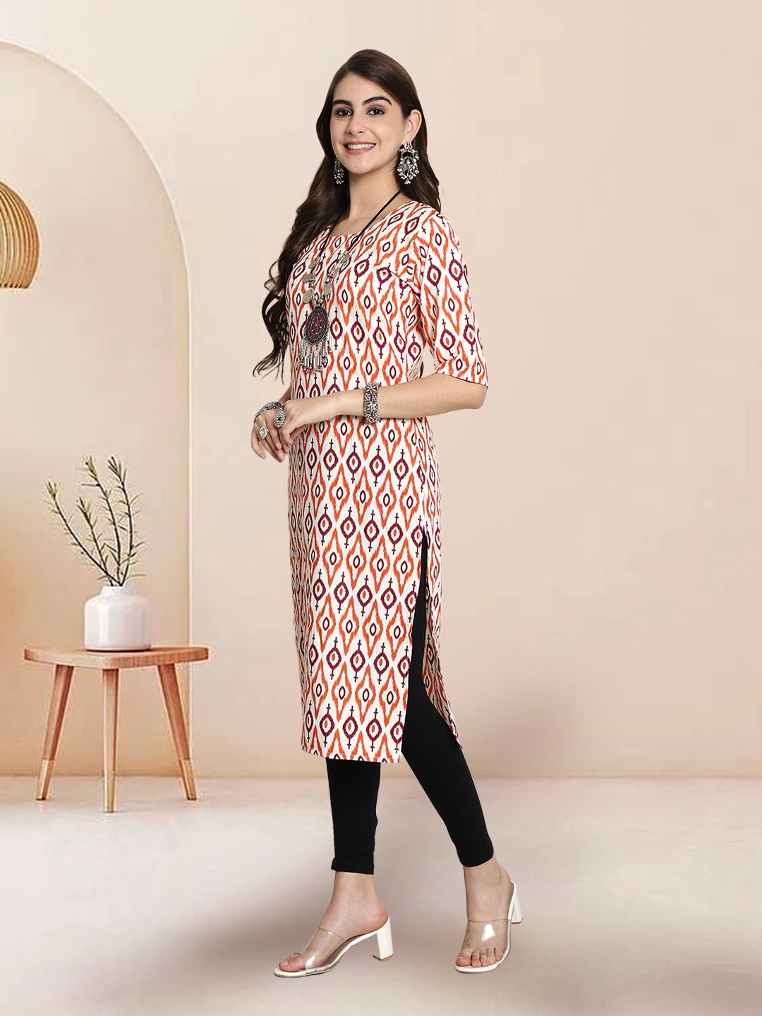 

7Threads Selection Of 3 Geometric Printed Straight Round Neck Kurtas, Off white