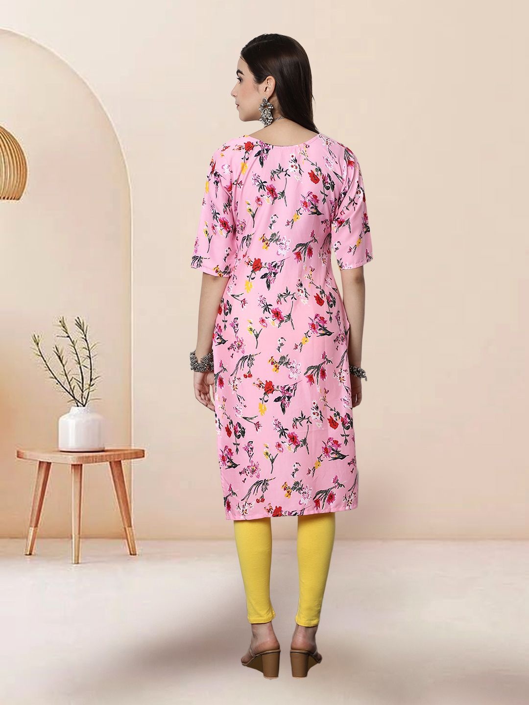 

7Threads Selection of 4 Floral Printed Round Neck Straight Kurtas, Pink