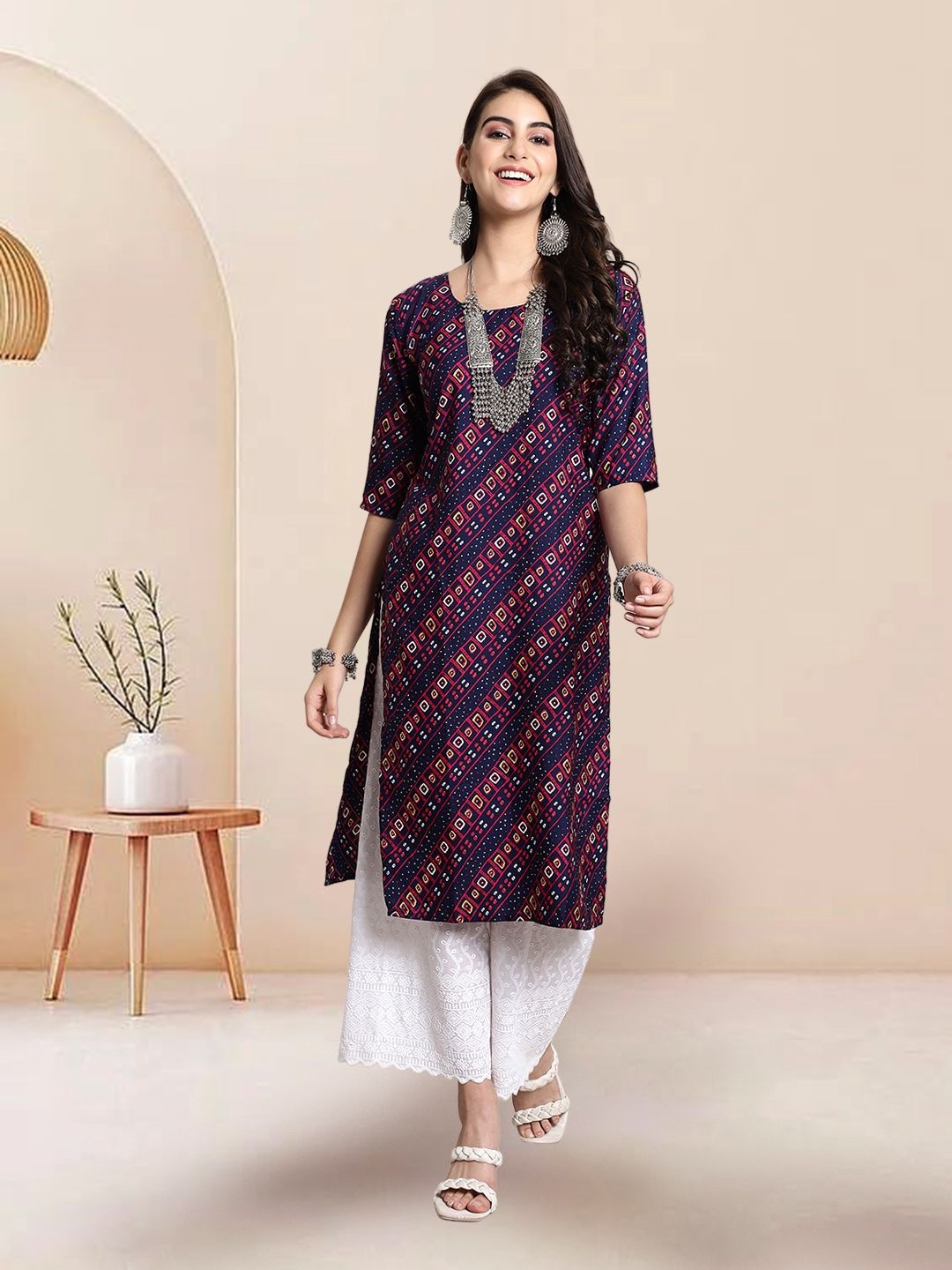 

7Threads Selection Of 4 Ethnic Motifs Printed Round Neck Straight Kurta, Navy blue