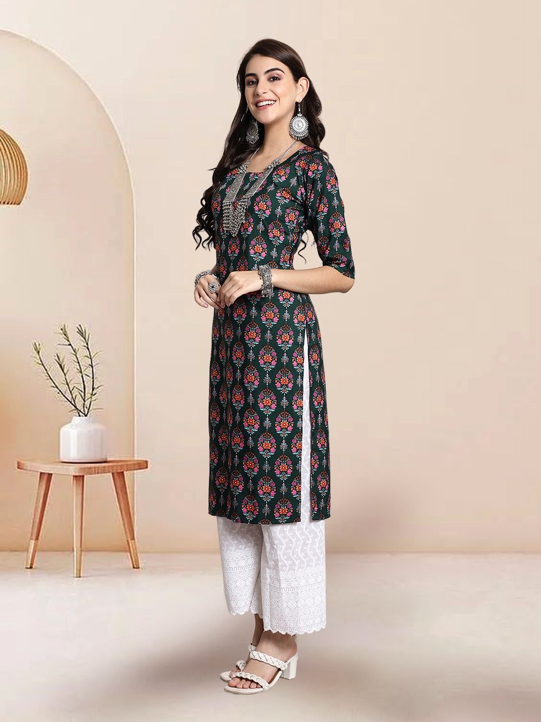 

7Threads Selection Of 3 Floral Printed Round Neck Straight Kurtas, Green