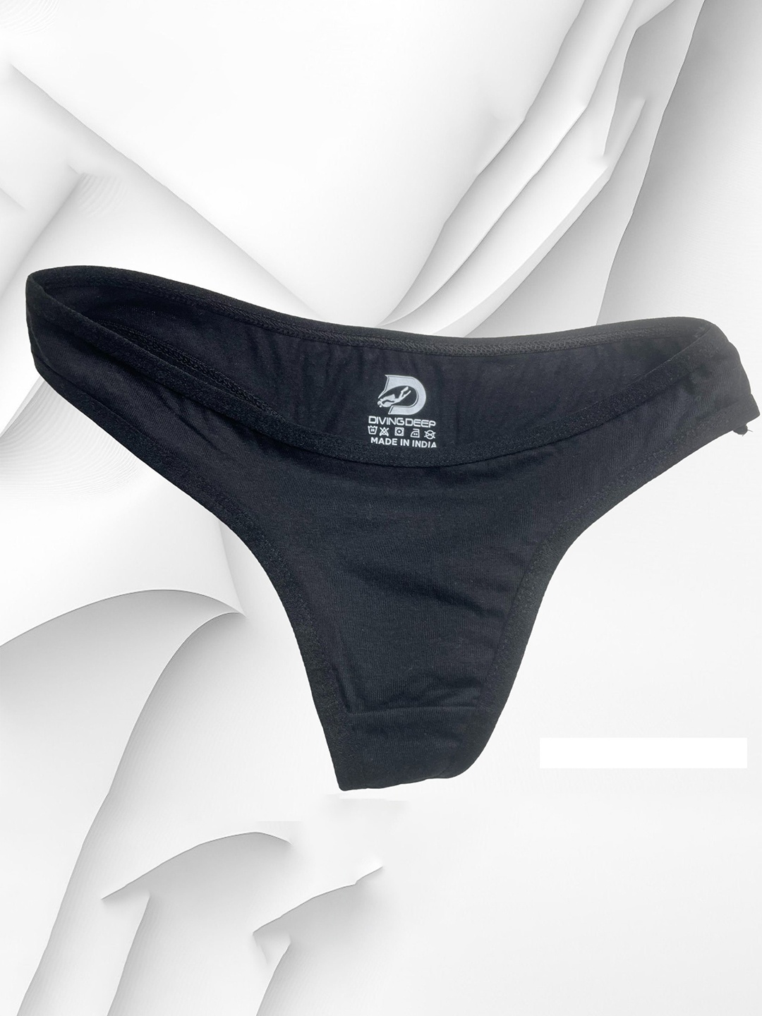 

Diving Deep Pack of 1 Thongs Briefs, Black
