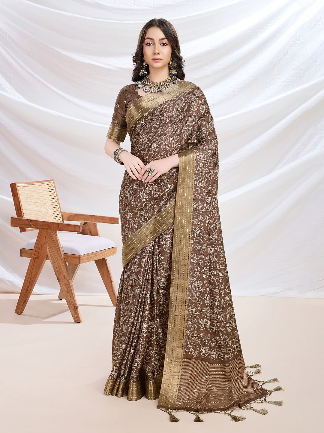 

Mitera Floral Printed Zari Tussar Saree, Brown