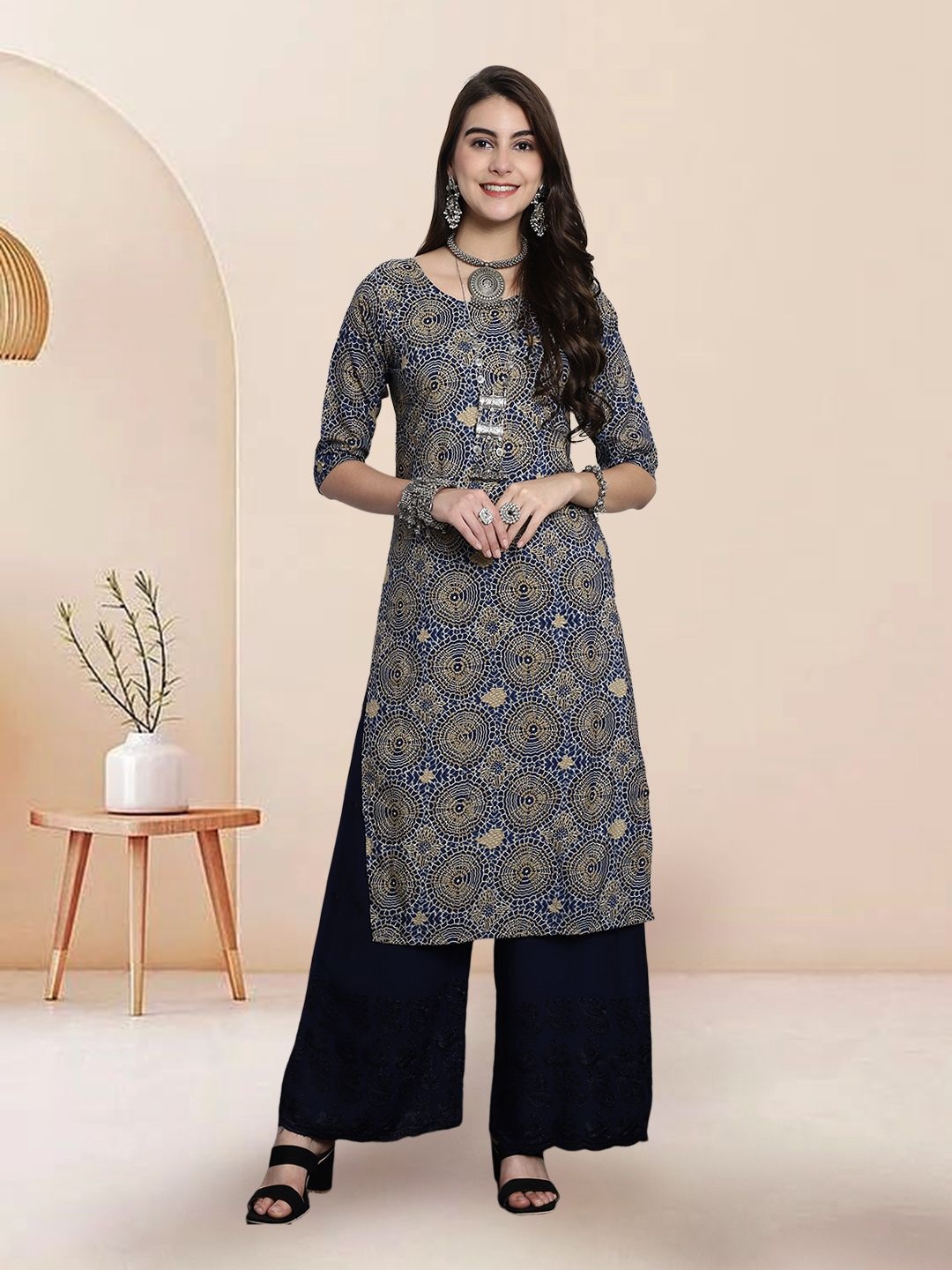 

7Threads Selection Of 6 Geometric Printed Round Neck Straight Kurtas, Navy blue