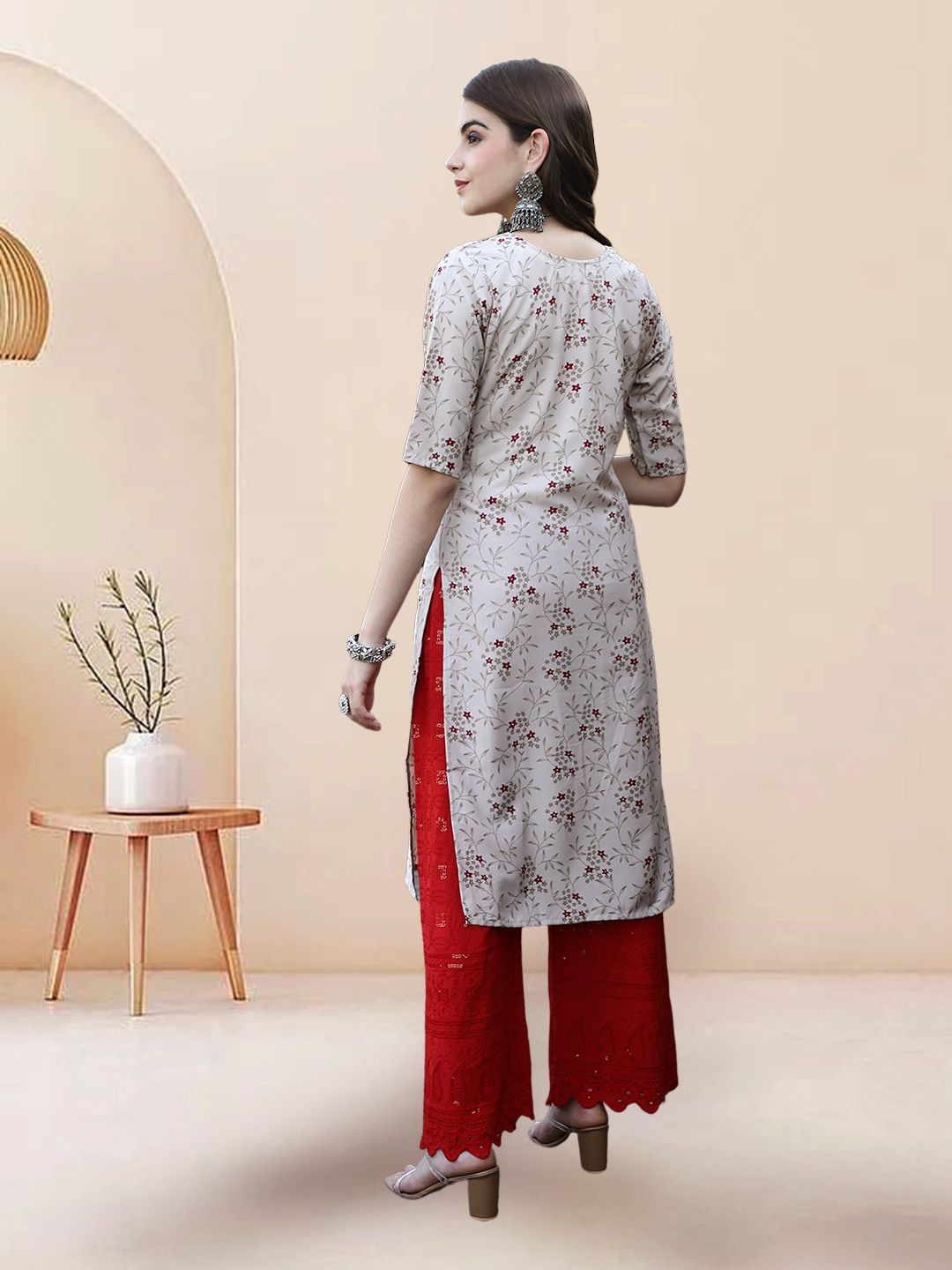 

7Threads Selection Of 3 Floral Printed Straight Kurtas, Off white