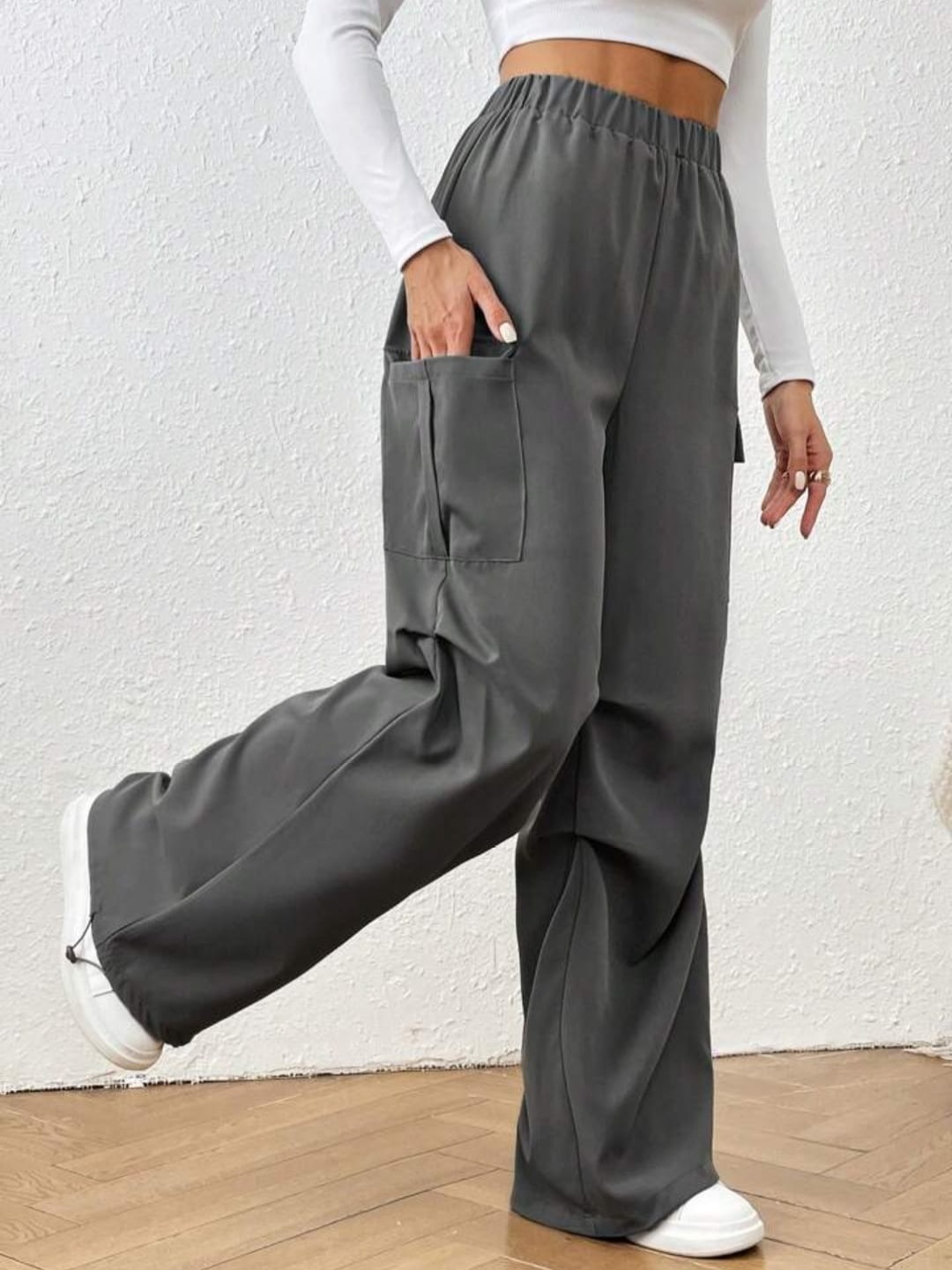 

BROADSTAR Women Smart Baggy Fit Parachute Trousers, Grey