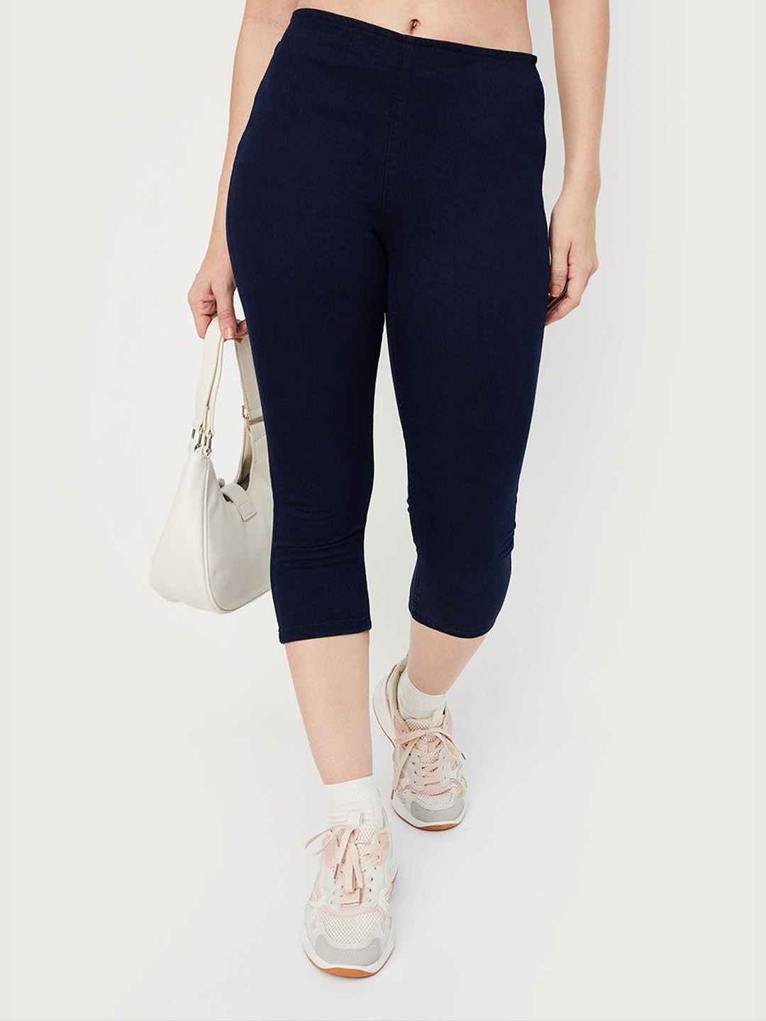 

max Women Capris, Blue