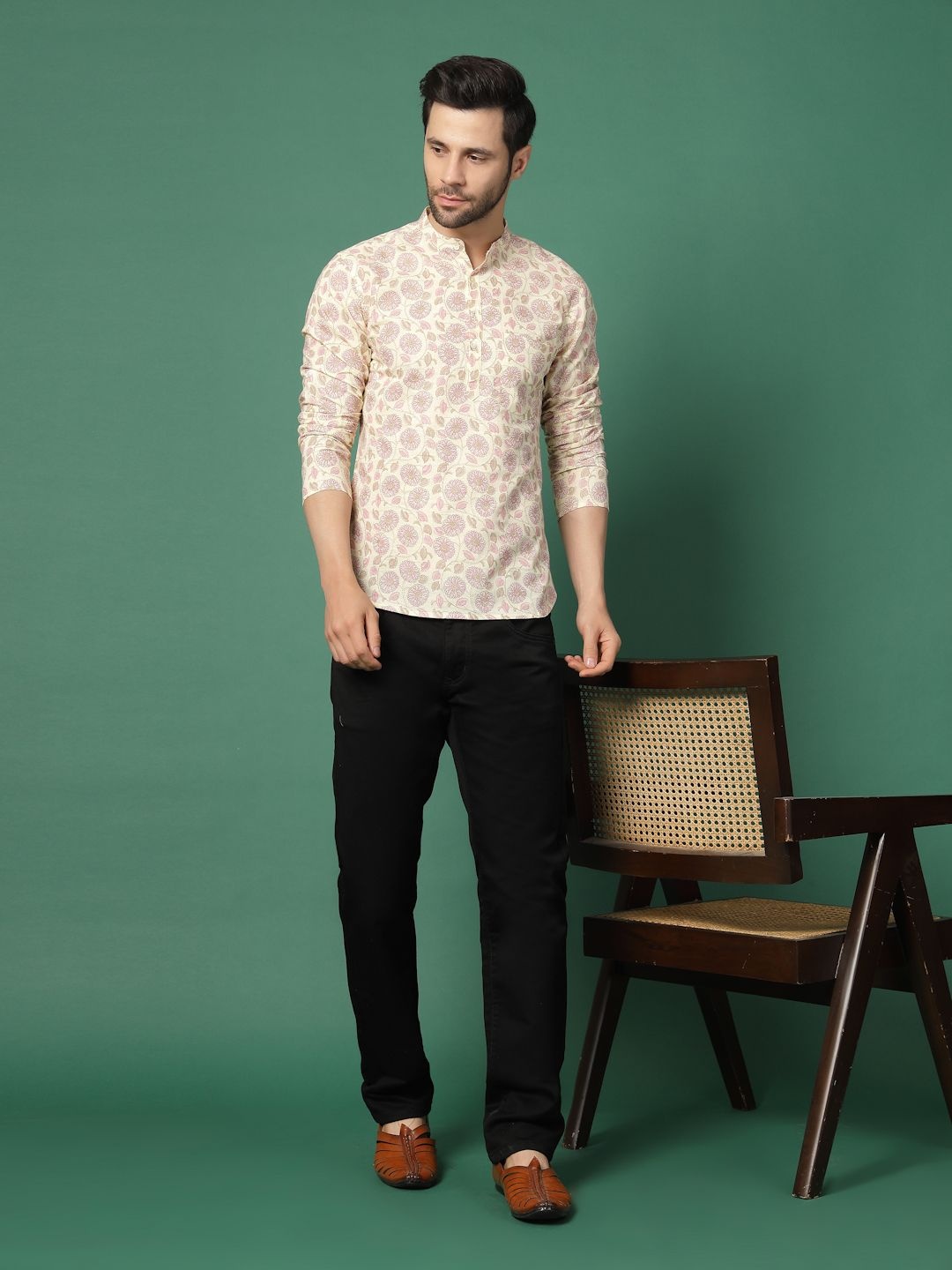 

Ramas Floral Printed Mandarin Collar Pure Cotton Straight Kurta, White