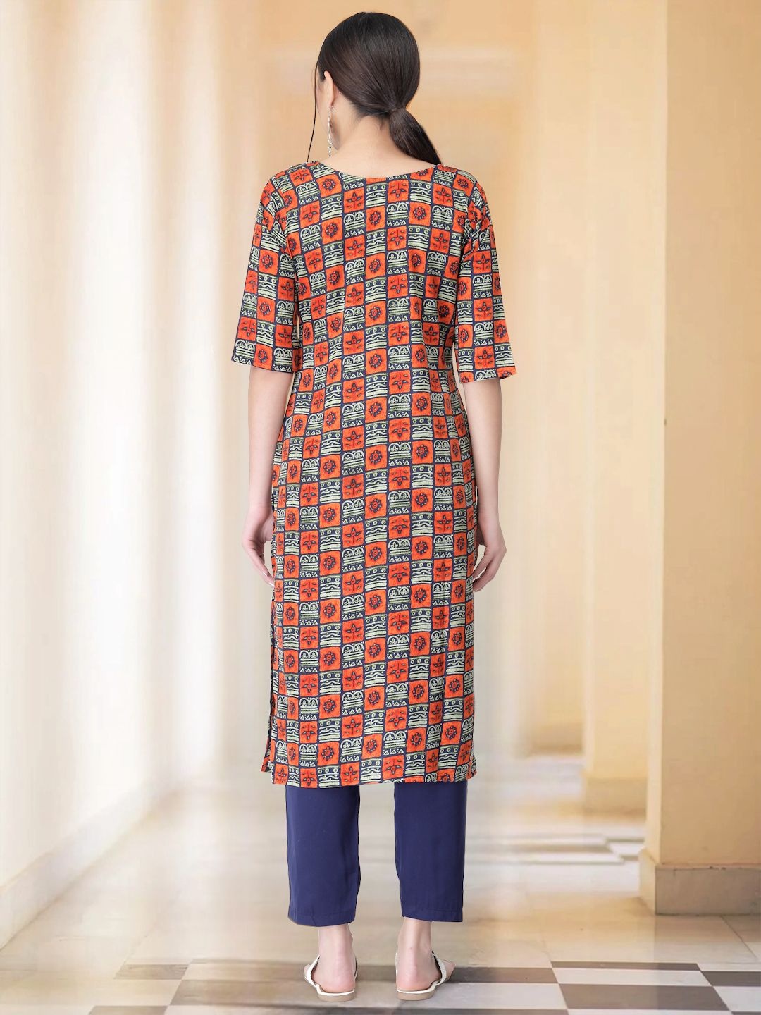 

7Threads Ethnic Motifs Printed Round Neck Straight Kurta With Trouser, Blue
