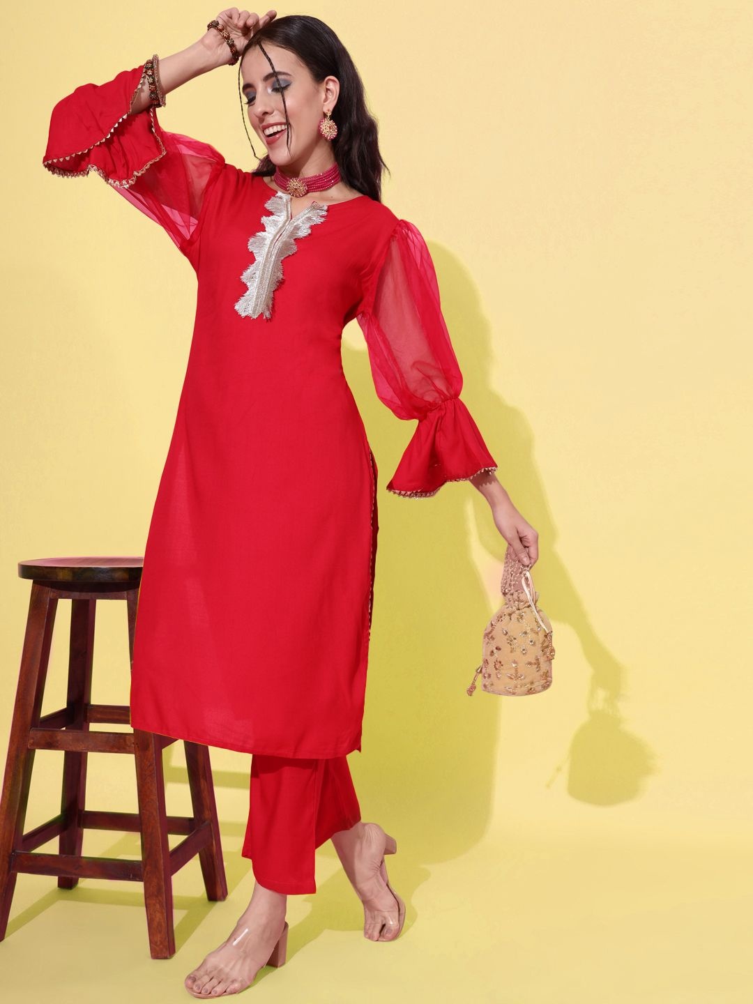 

GULABI LEAF Notch Neck Puffed Sleeves Straight Kurta with Trousers, Red