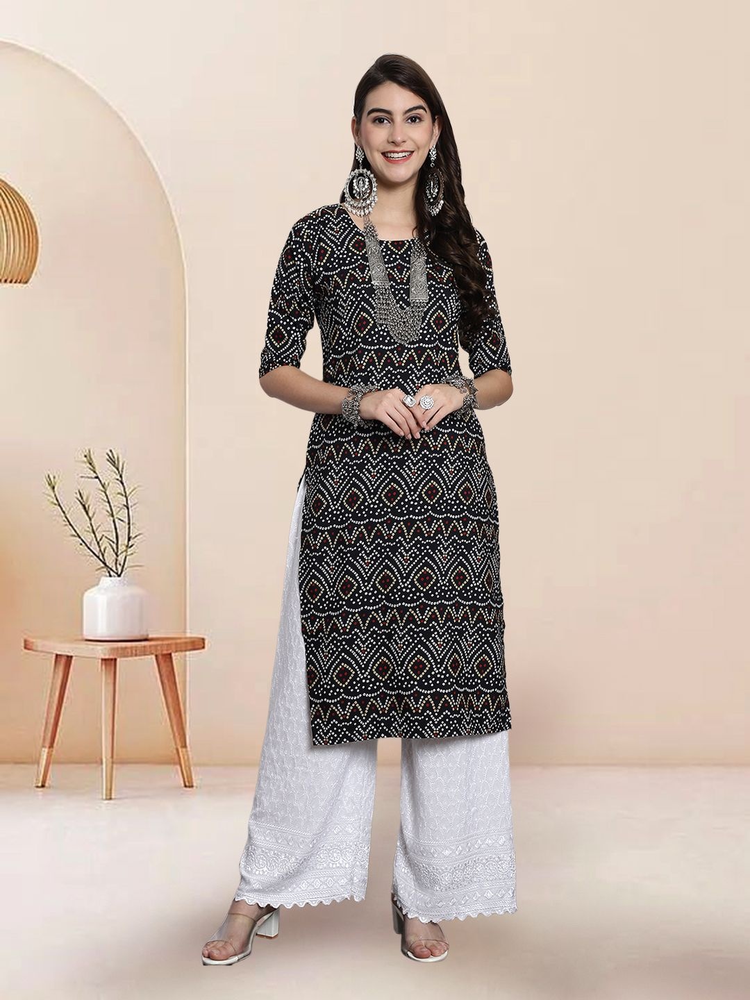 

7Threads Selection Of 4 Bandhej Printed Round Neck Straight Kurtas, Black