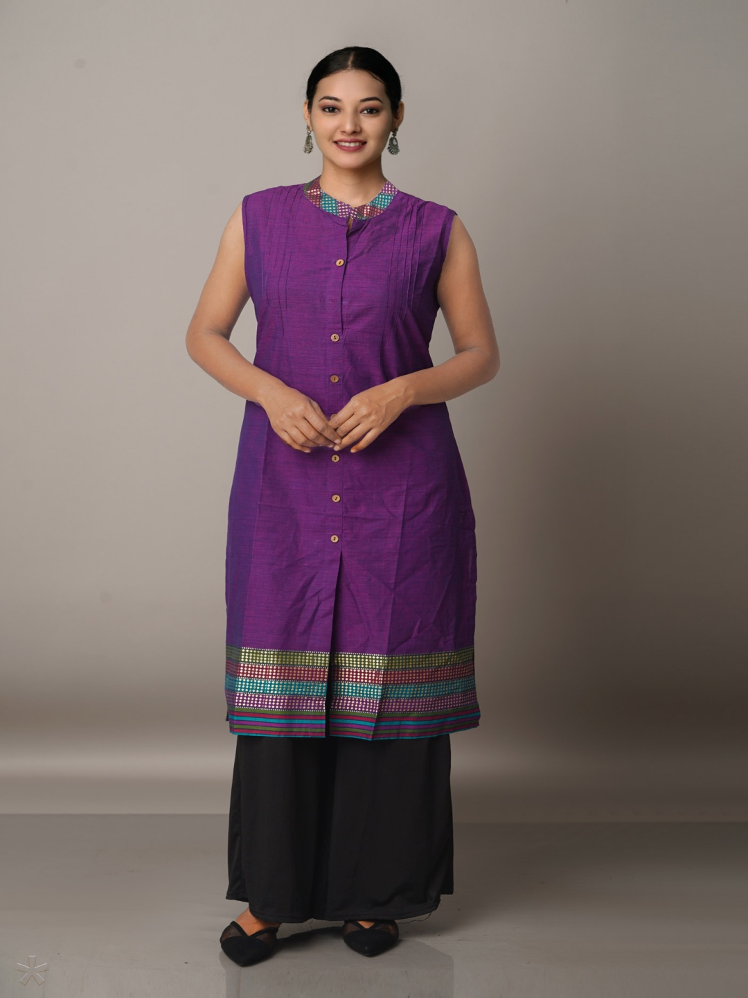 

Unnati Silks Women Handloom Kurta, Purple