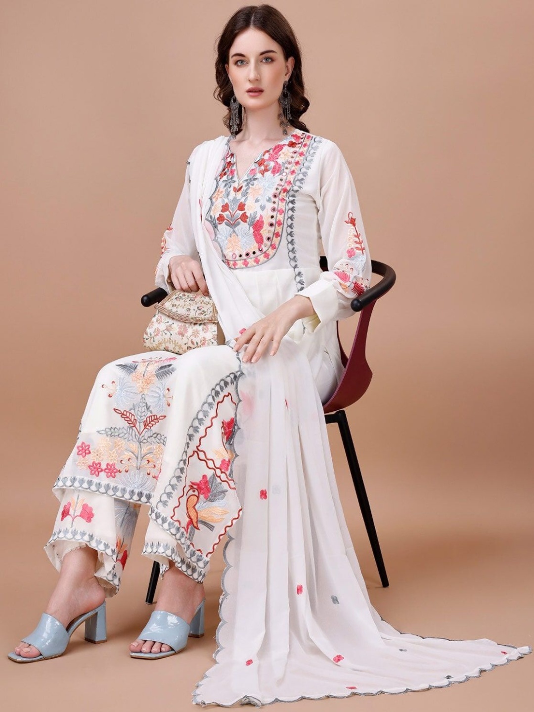 

Siya Fashion Floral Embroidered Thread Work Straight Kurta With Palazzo & Dupatta, White