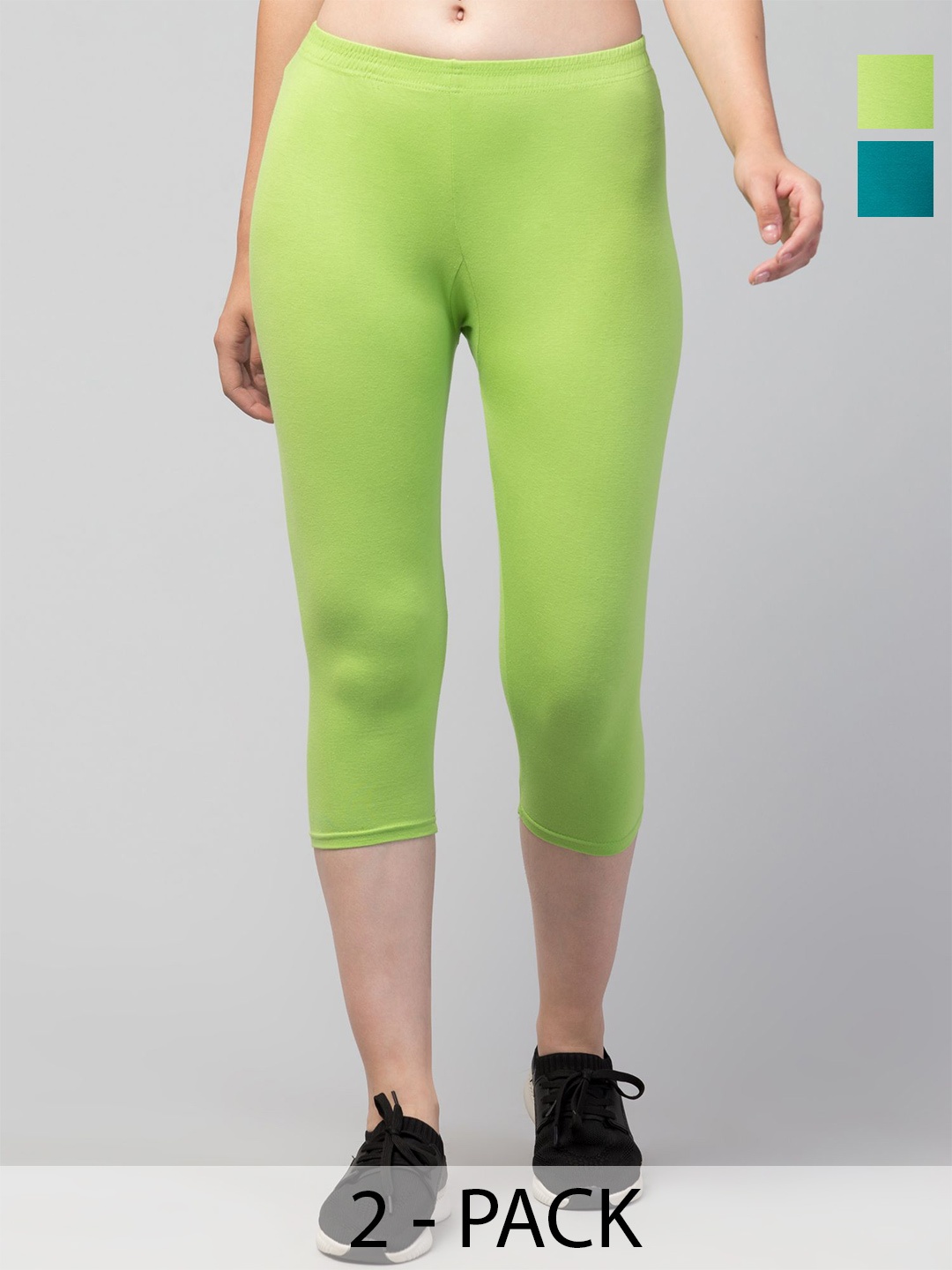 

ULLAS Women Skinny Fit Capris, Green