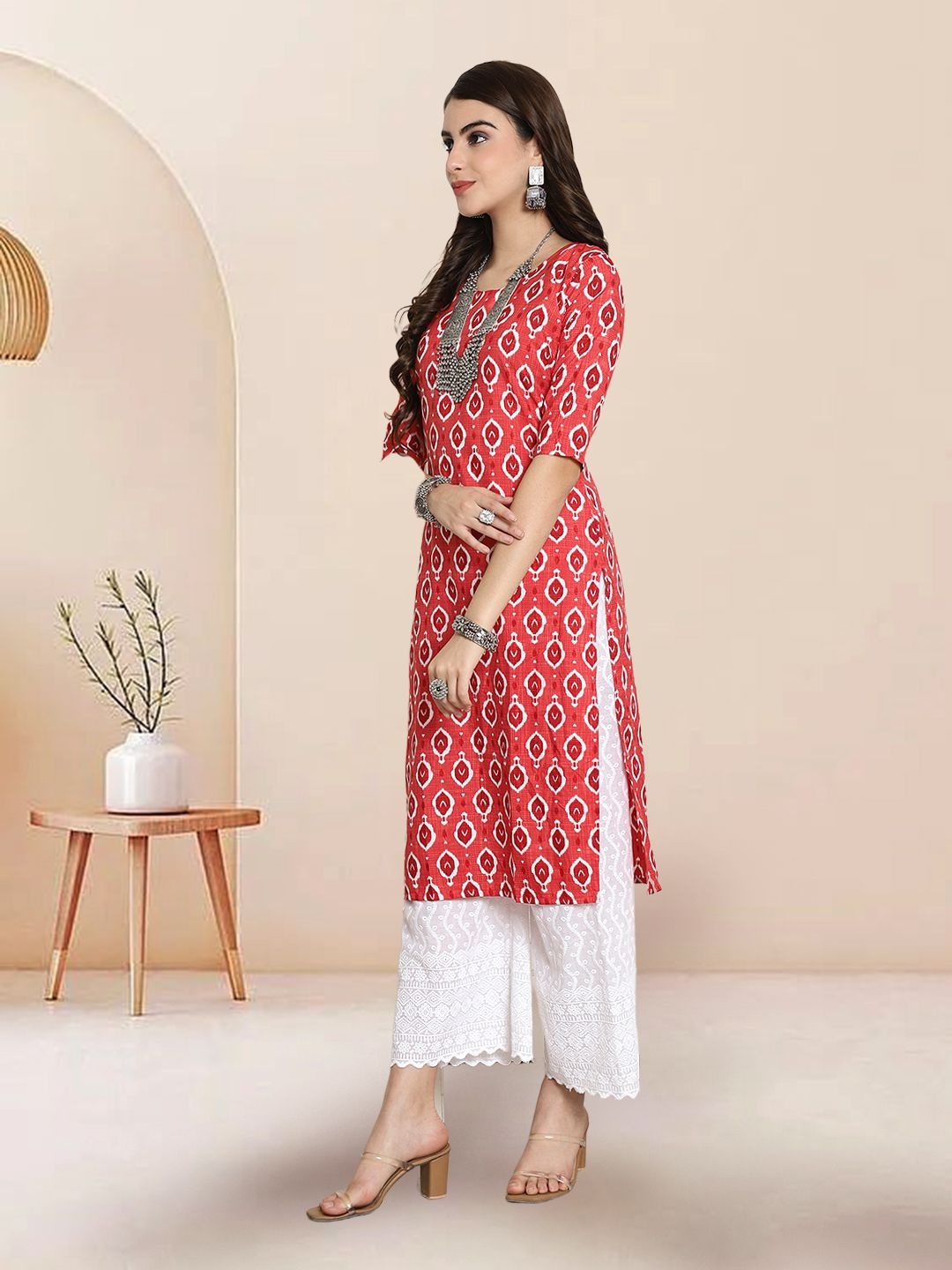 

7Threads Selection Of 4 Ethnic Motifs Printed Round Neck Straight Kurtas, Red