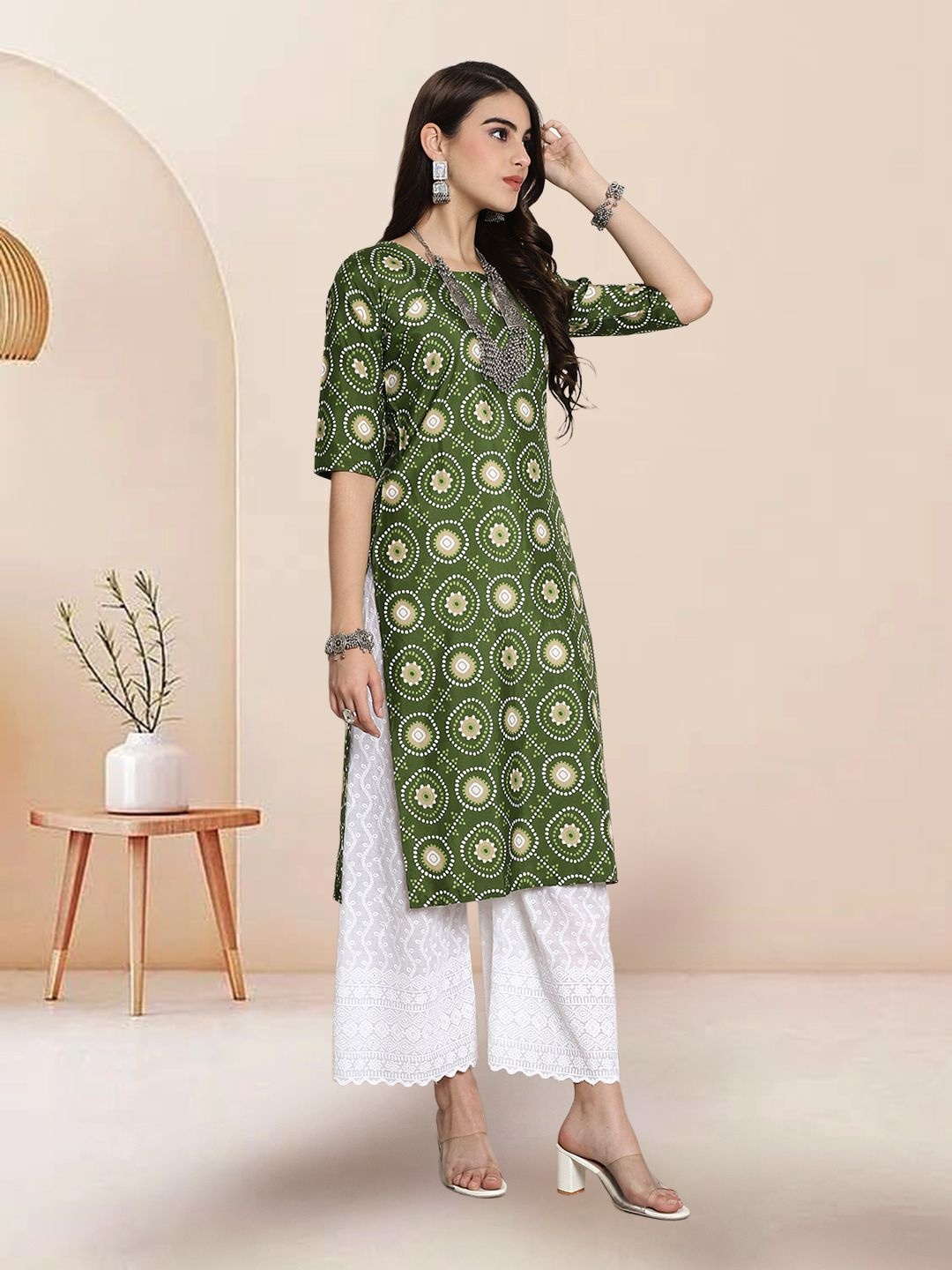 

7Threads Selection Of 2 Ethnic Motifs Printed Round Neck Straight Kurtas, Olive