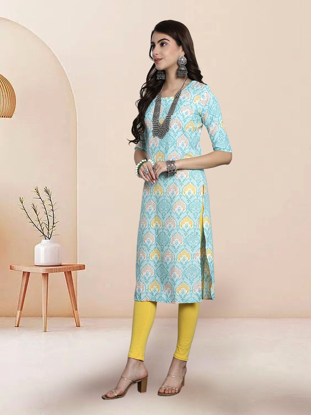 

7Threads Selection Of 3 Floral Printed Round Neck Straight Kurtas, Blue