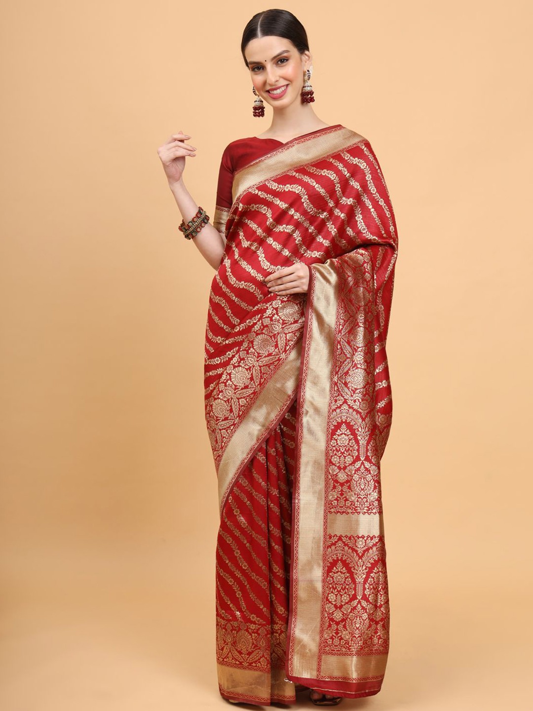 

Melok Floral Embroidered Art Silk Heavy Work Banarasi Saree, Maroon