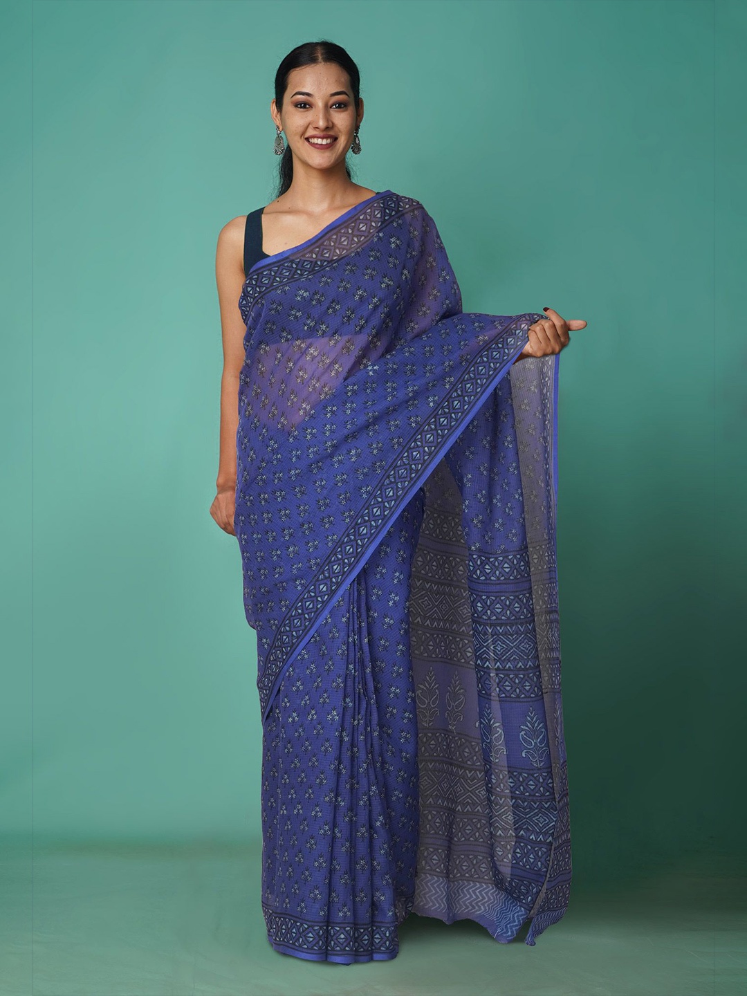 

Unnati Silks Floral Net Handloom Kota Saree, Blue