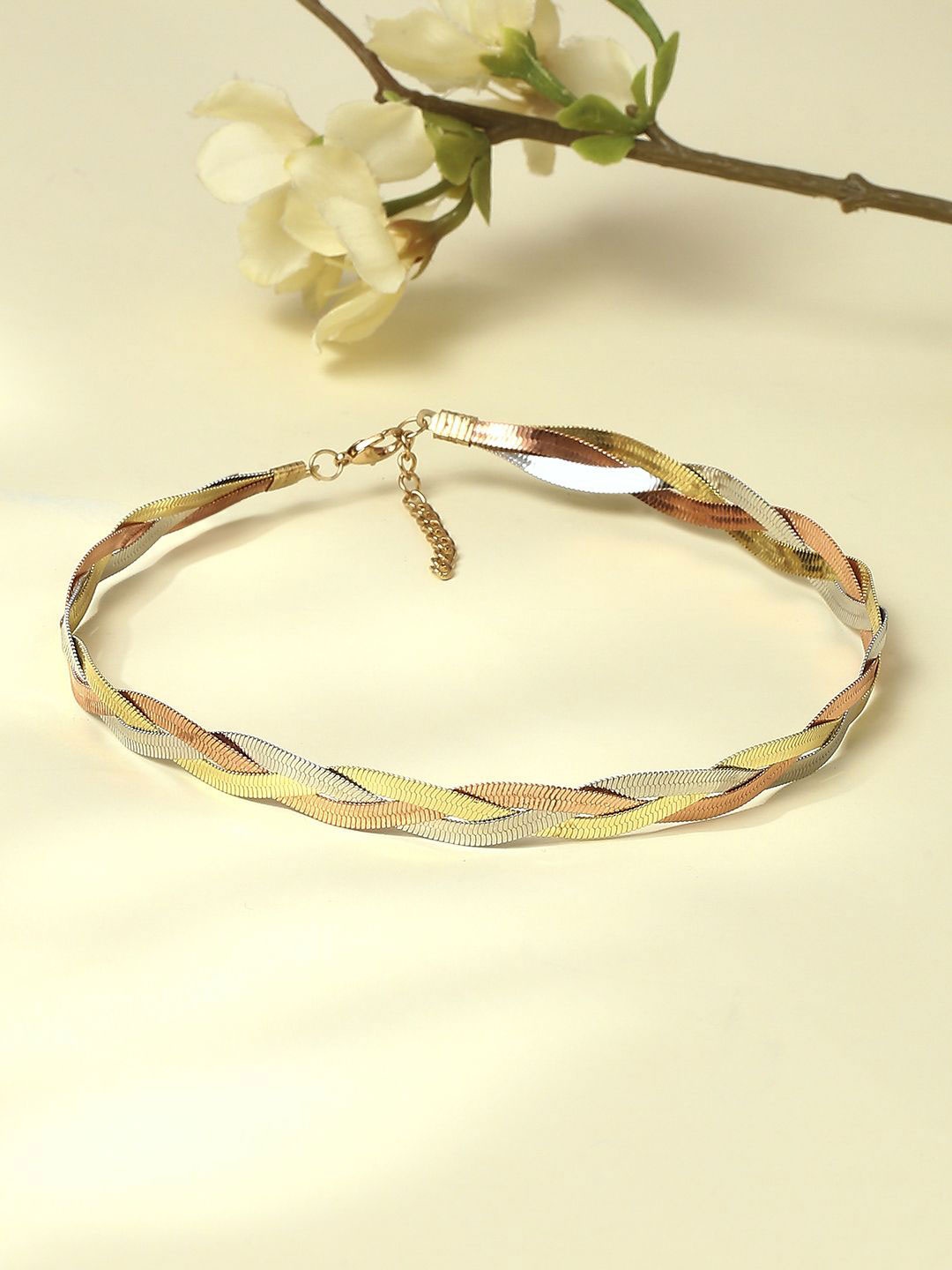 

DressBerry Stainless Steel Necklace, Silver