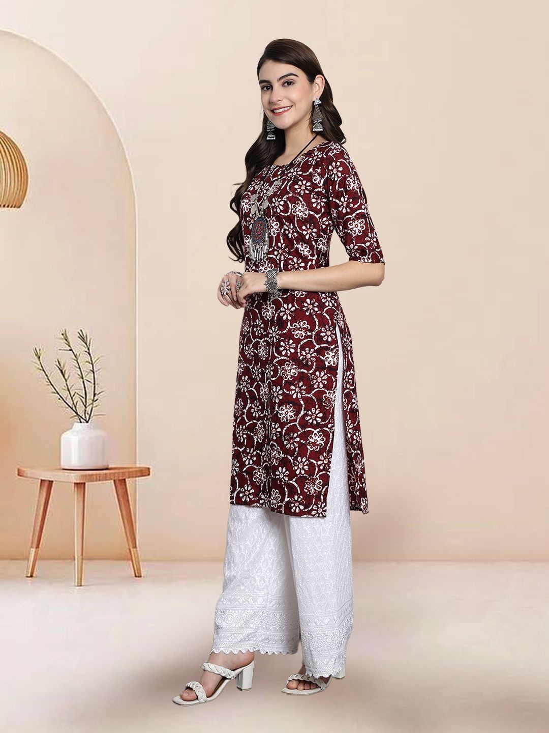 

7Threads Selection Of 4 Floral Printed Straight Kurtas, Maroon
