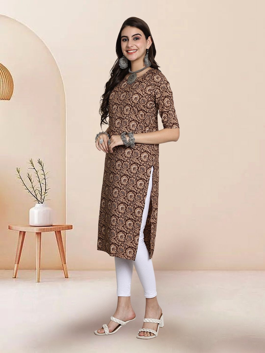 

7Threads Selection Of 3 Floral Printed Round Neck Straight Kurtas, Beige